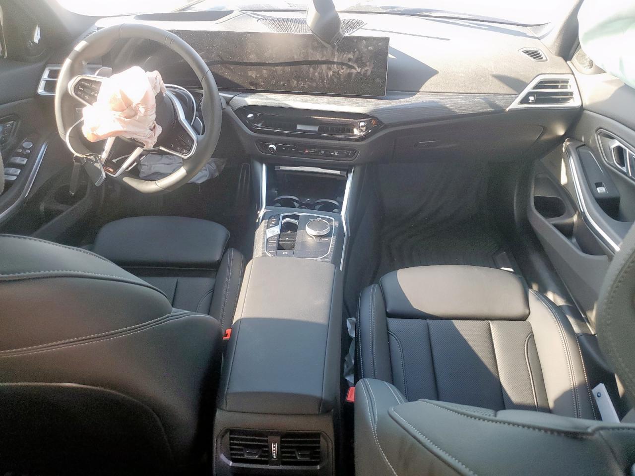 2025 Bmw 330xi    Blue vin: 3MW89CW02S8F37721