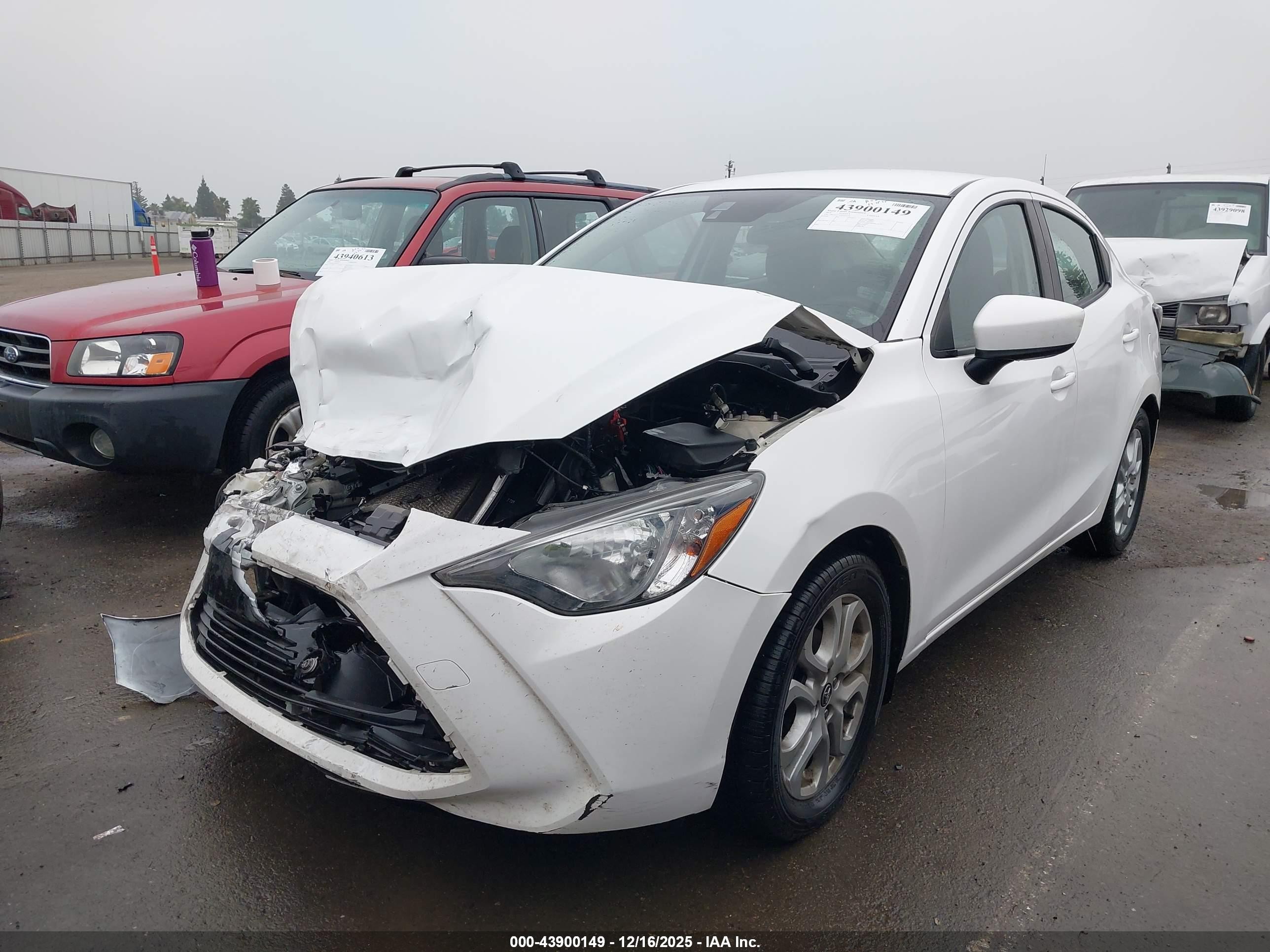 2018 Toyota Yaris Ia   White vin: 3MYDLBYV0JY314731