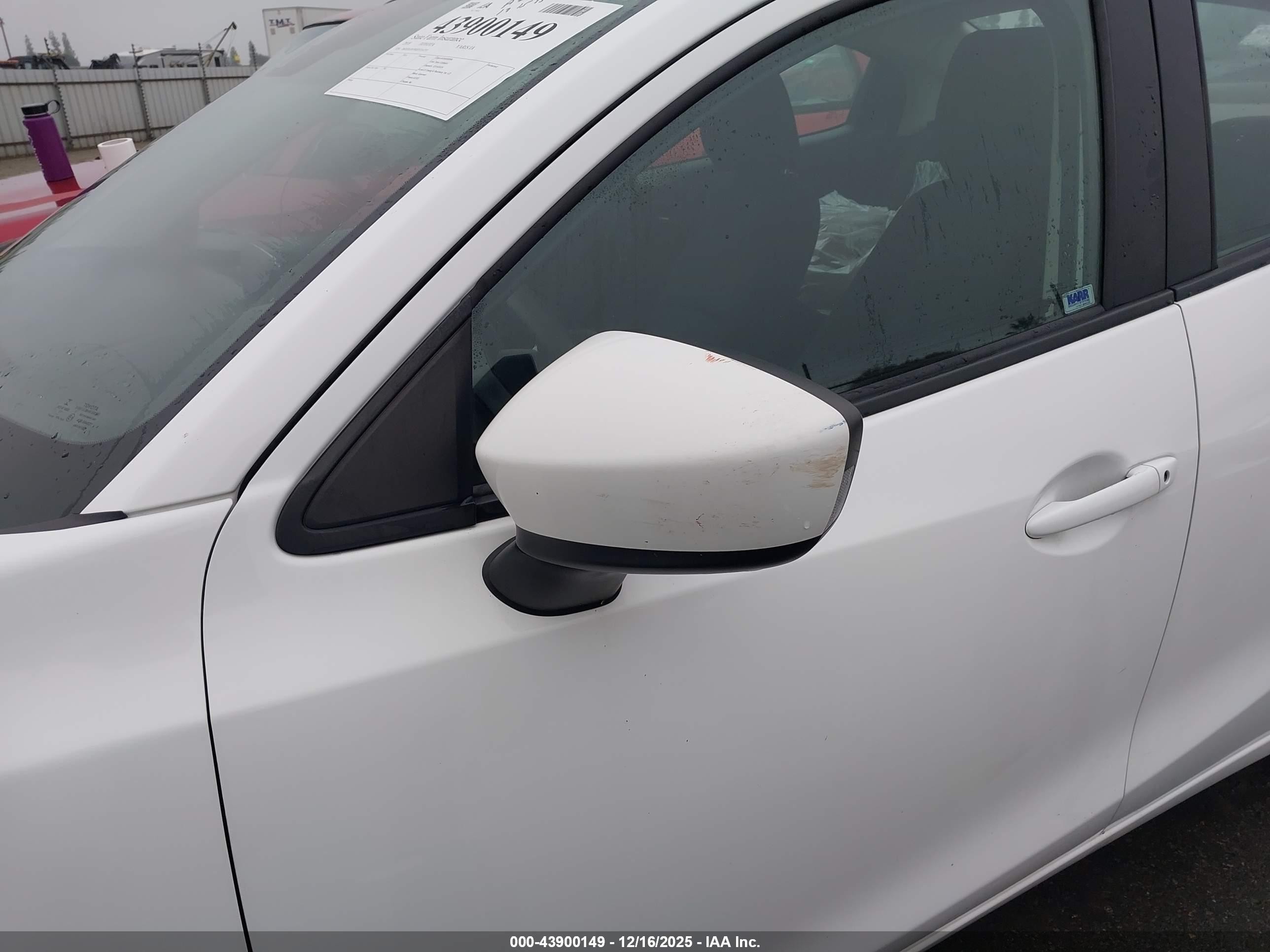 2018 Toyota Yaris Ia   White vin: 3MYDLBYV0JY314731