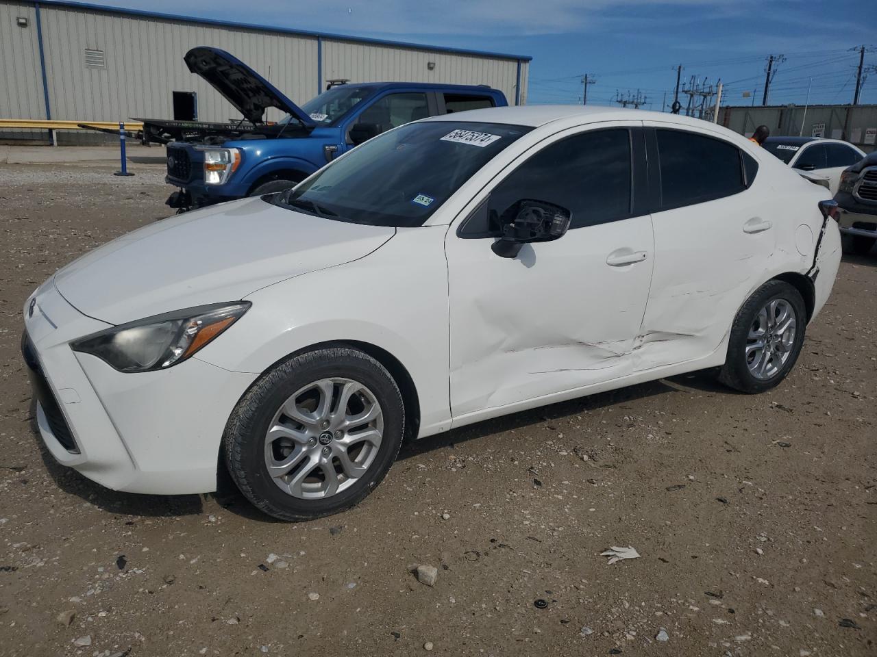2017 Toyota Yaris Ia Base White vin: 3MYDLBYV1HY175221
