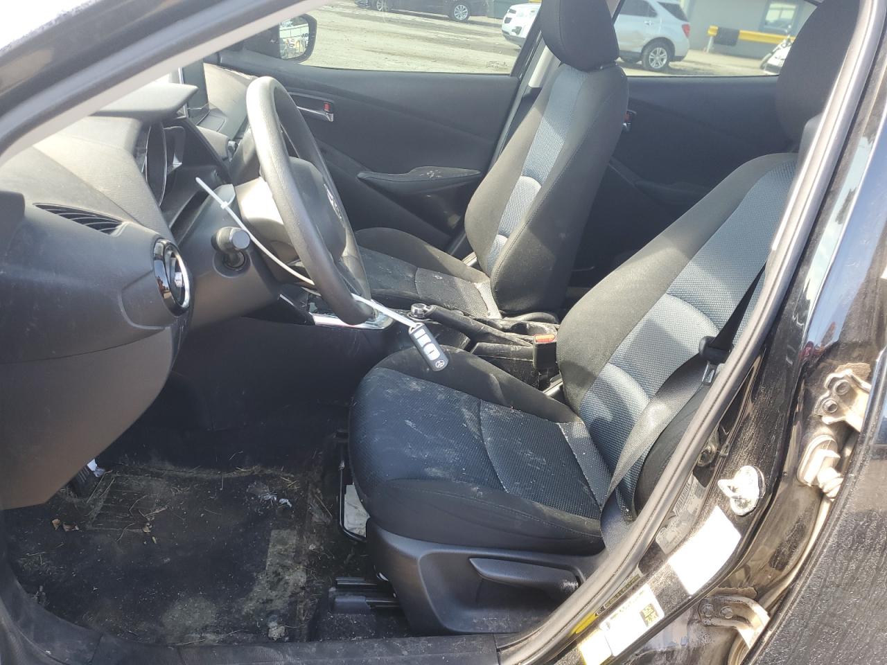 2018 Toyota Yaris Ia Black vin: 3MYDLBYV1JY319520