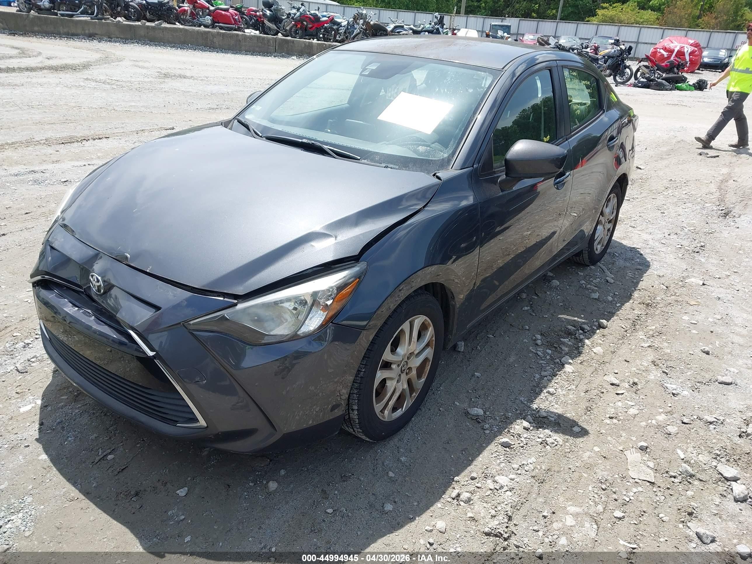 2018 Toyota Yaris Ia   Black vin: 3MYDLBYV2JY302371