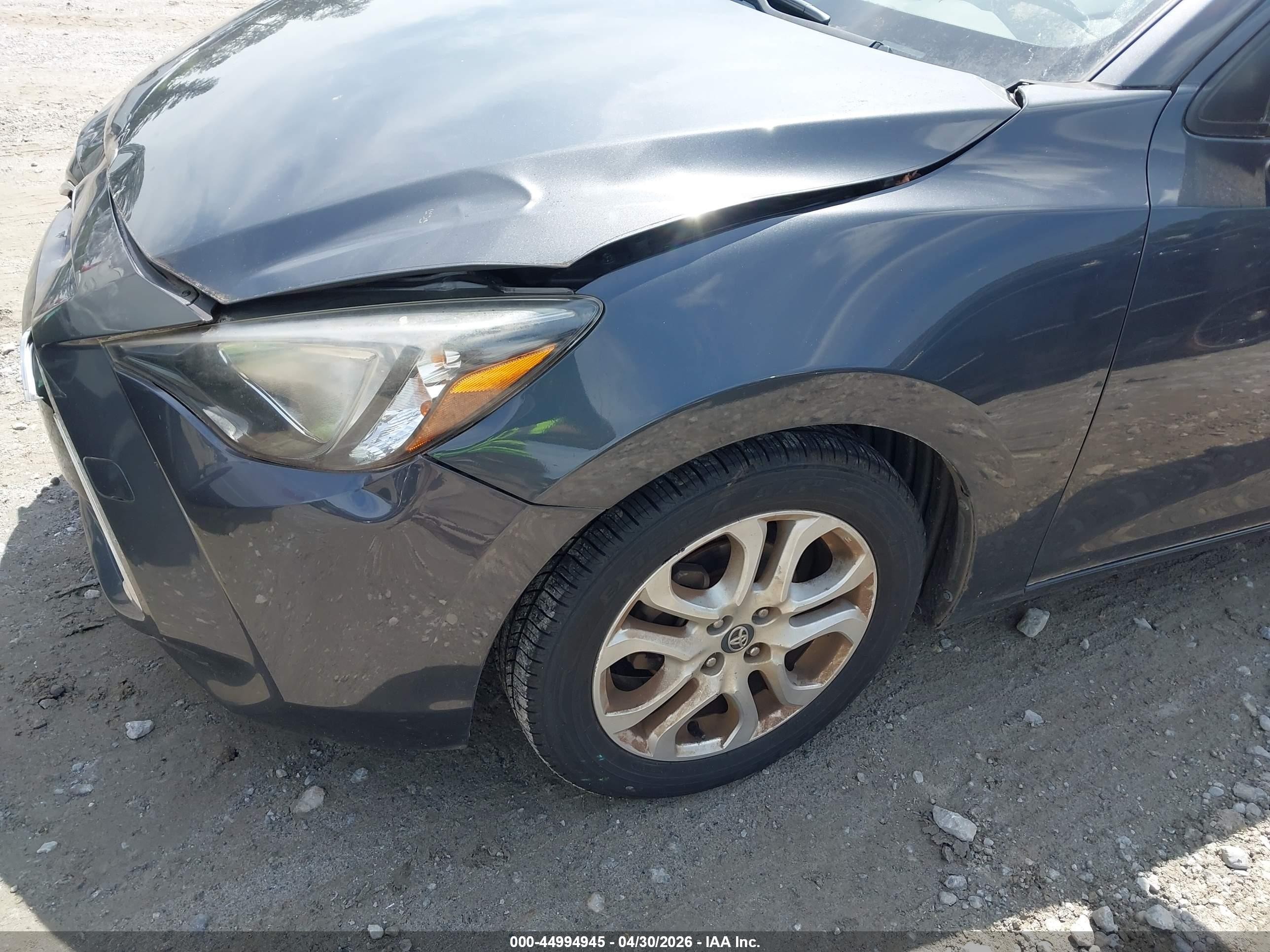 2018 Toyota Yaris Ia   Black vin: 3MYDLBYV2JY302371