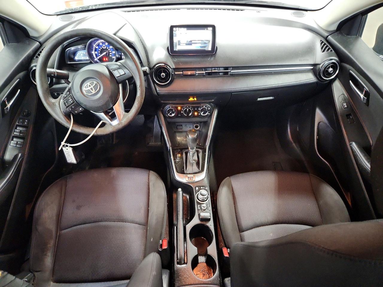 2018 Toyota Yaris Ia Base Синий vin: 3MYDLBYV3JY316392