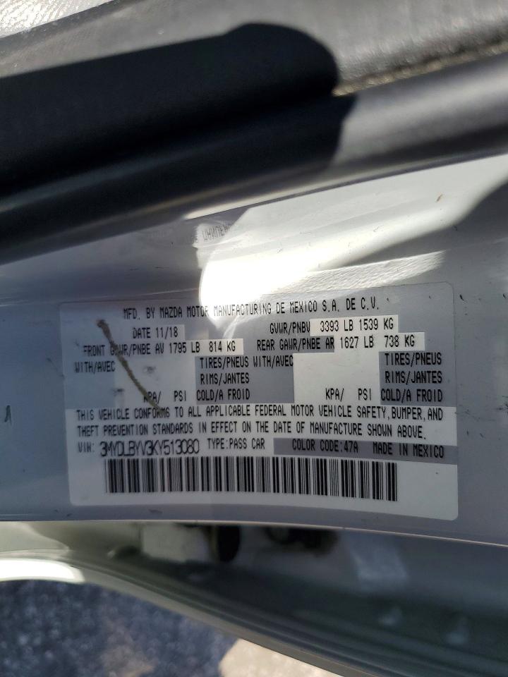 2019 Toyota Yaris L Silver vin: 3MYDLBYV3KY513080