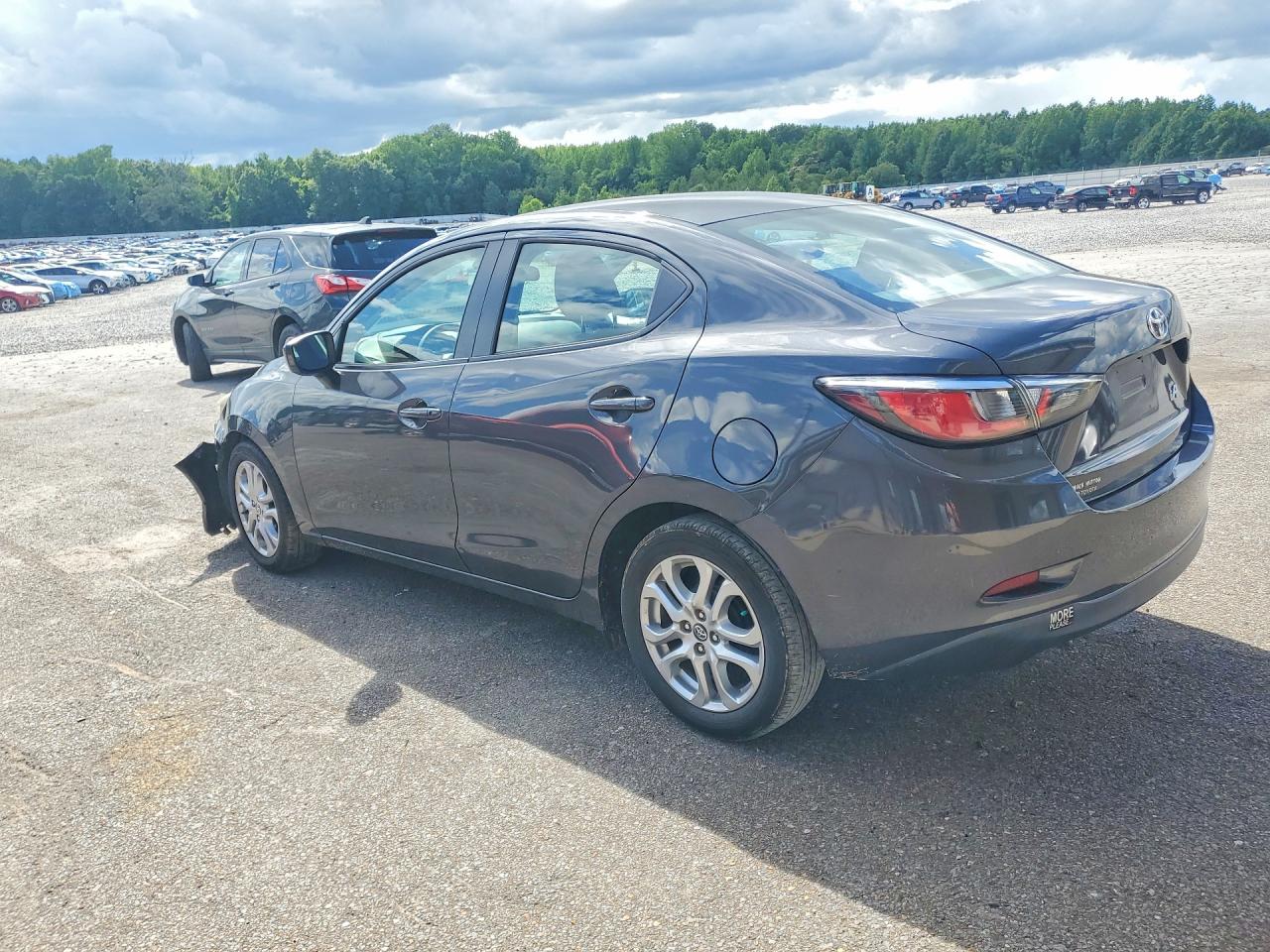 2017 Toyota Yaris Ia Base Gray vin: 3MYDLBYV4HY166321