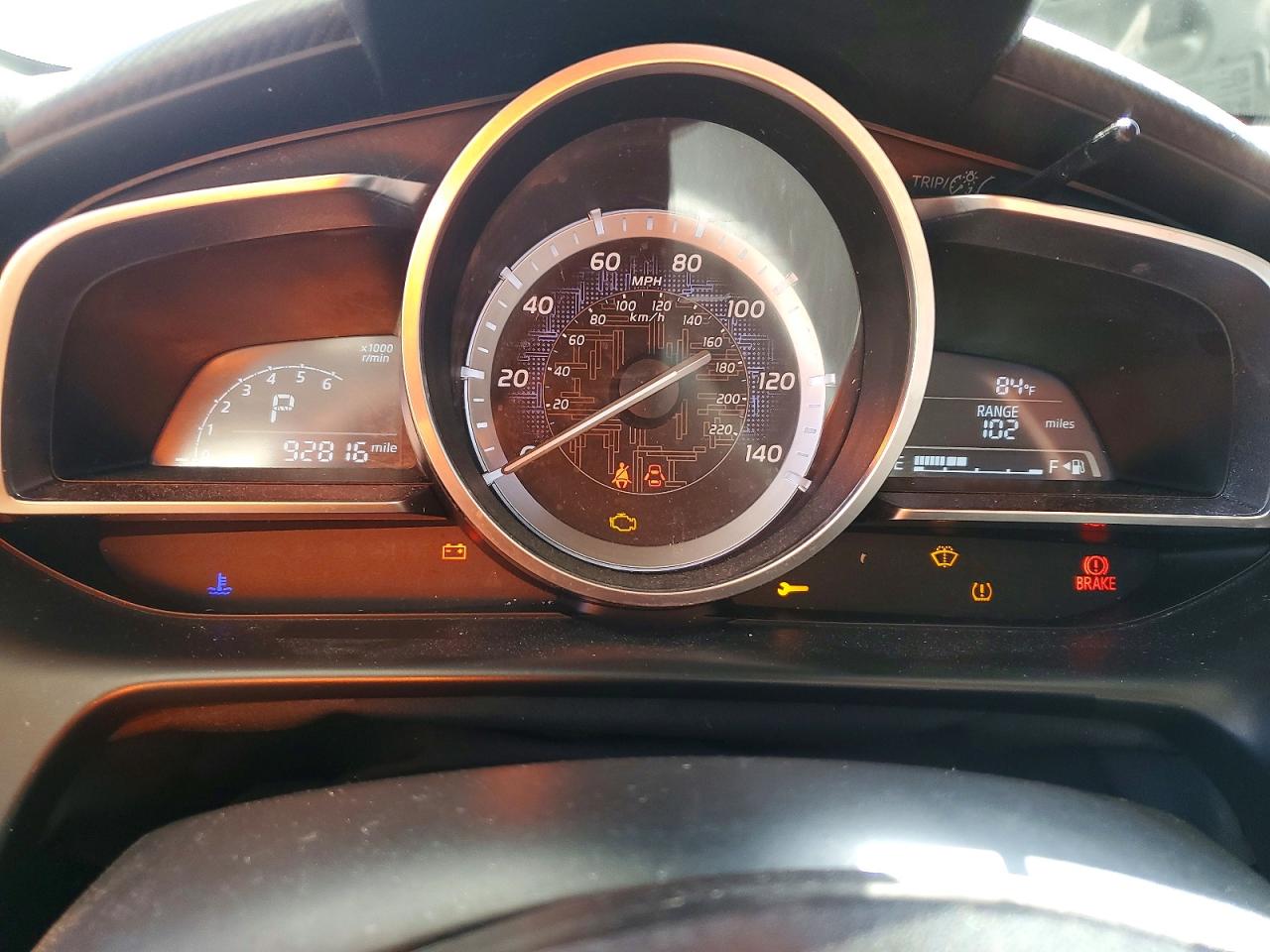 2018 Toyota Yaris Ia Base Серебряный vin: 3MYDLBYV6JY322302