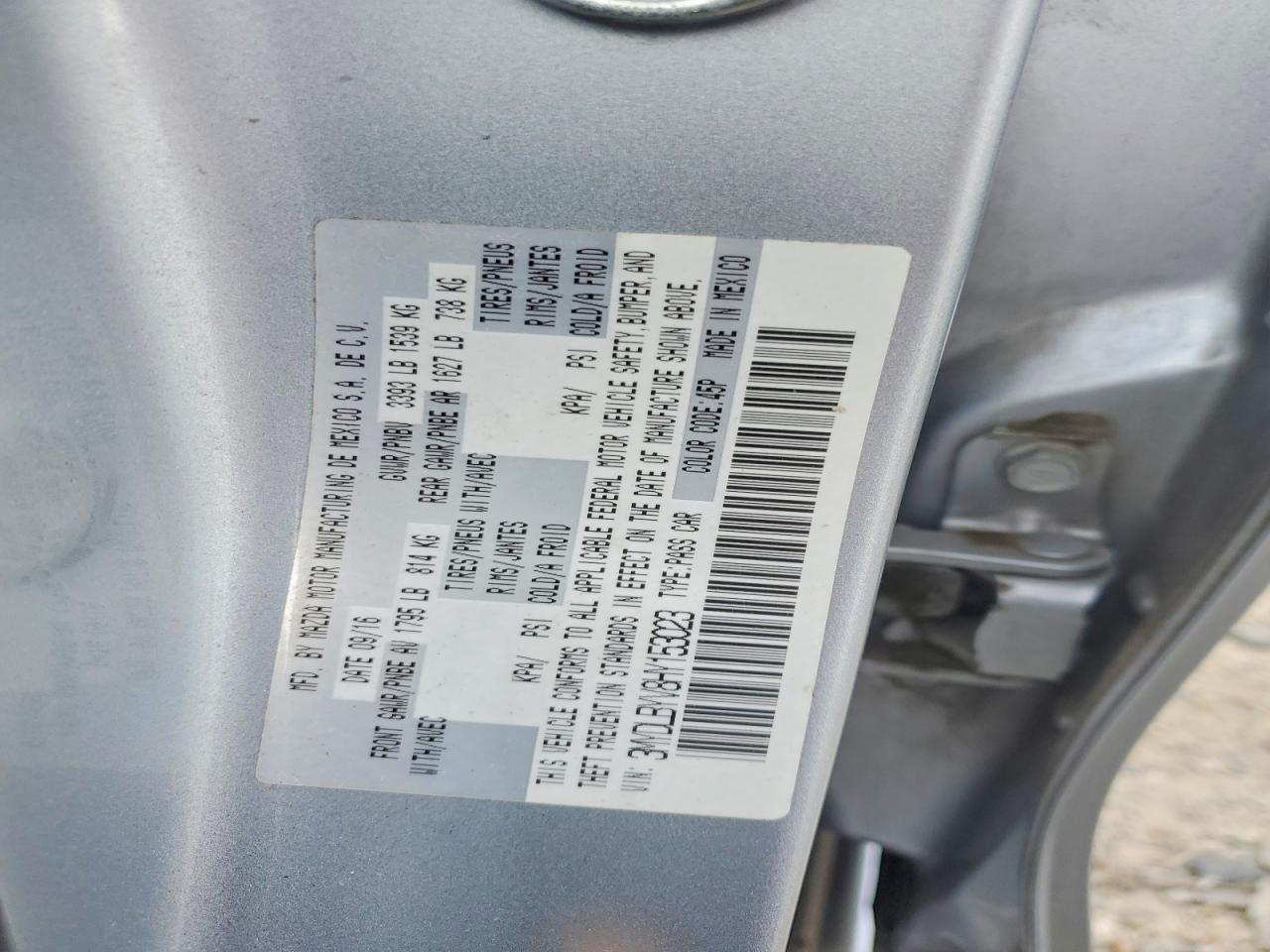 2017 Toyota Yaris Ia Base Silver vin: 3MYDLBYV8HY153023