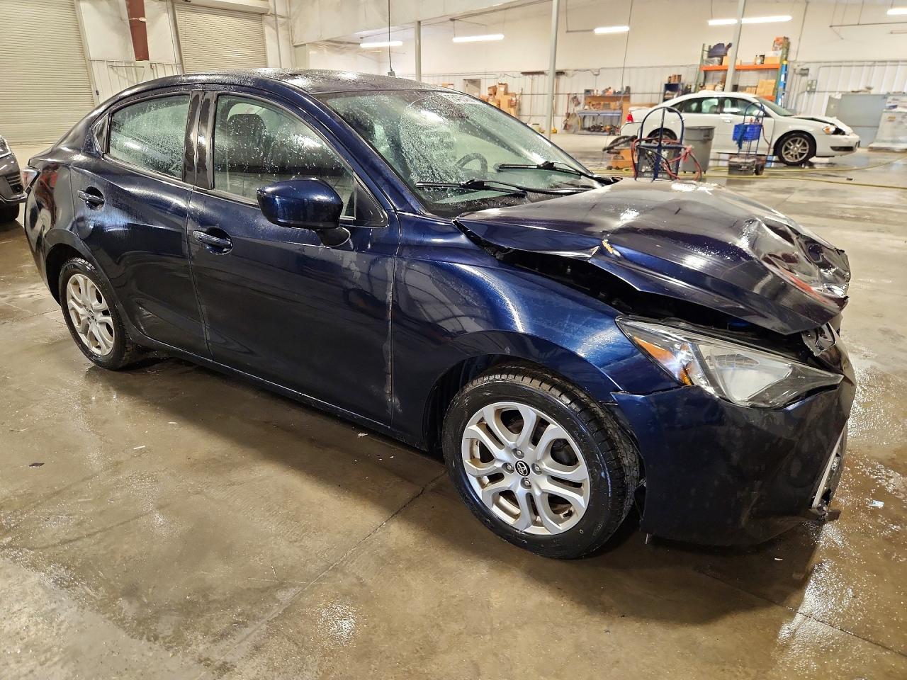 2017 Toyota Yaris Ia Base Blue vin: 3MYDLBYV8HY196048