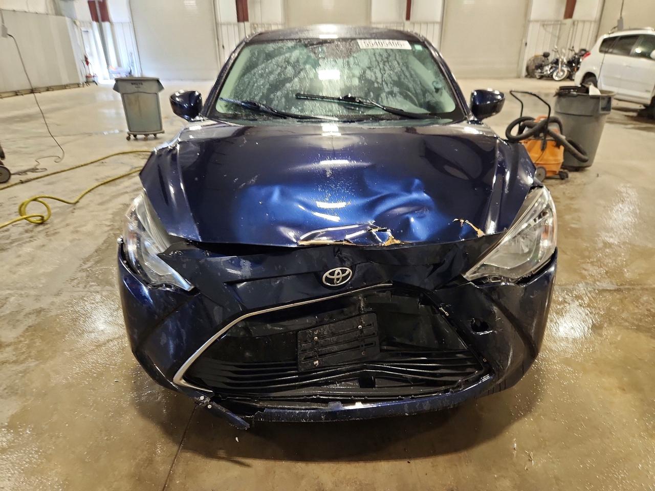 2017 Toyota Yaris Ia Base Blue vin: 3MYDLBYV8HY196048