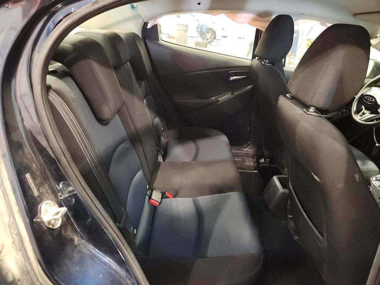 2017 Toyota Yaris Ia Base Blue vin: 3MYDLBYV8HY196048