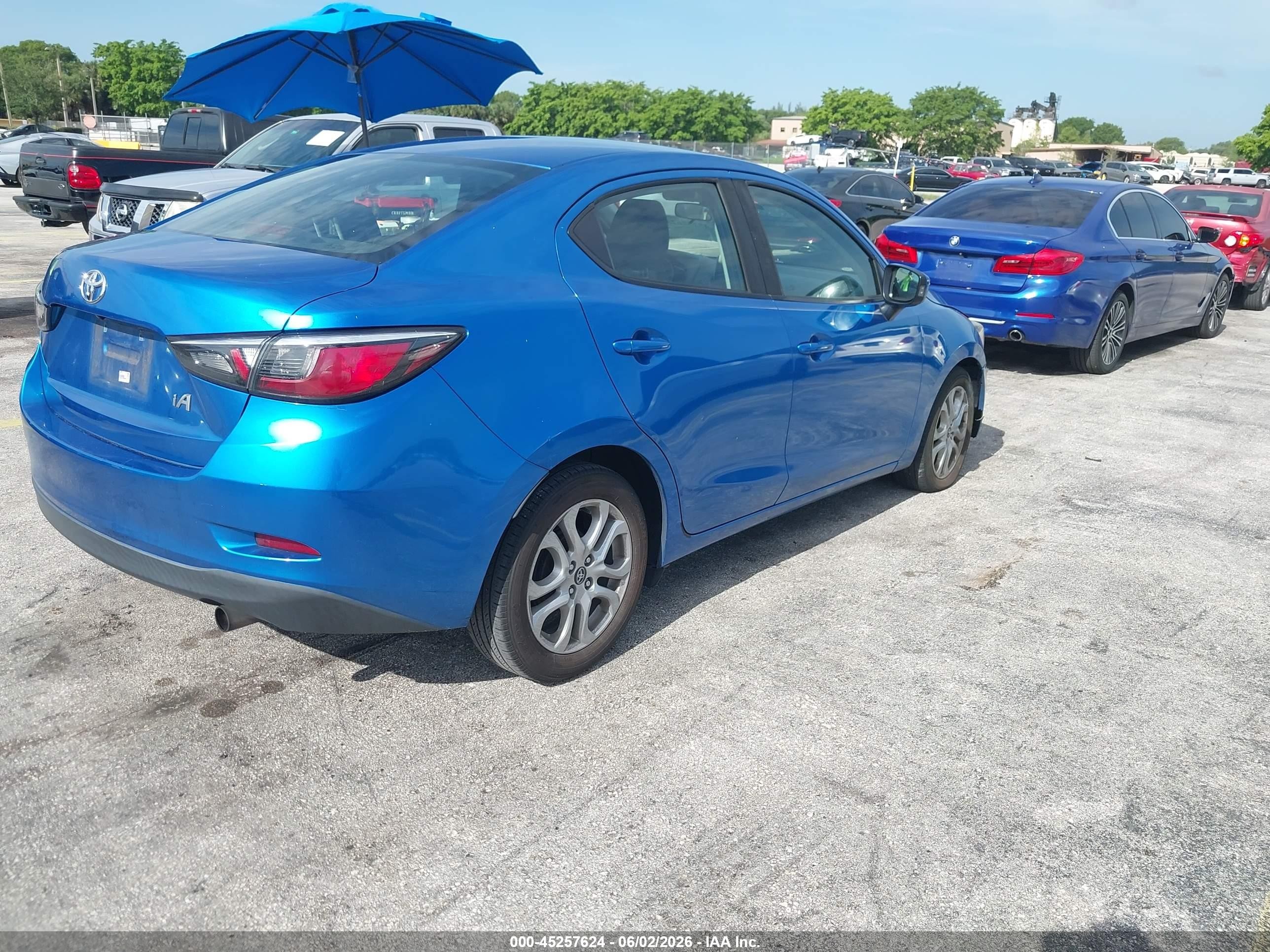 2018 Toyota Yaris Ia   Blue vin: 3MYDLBYV8JY309499