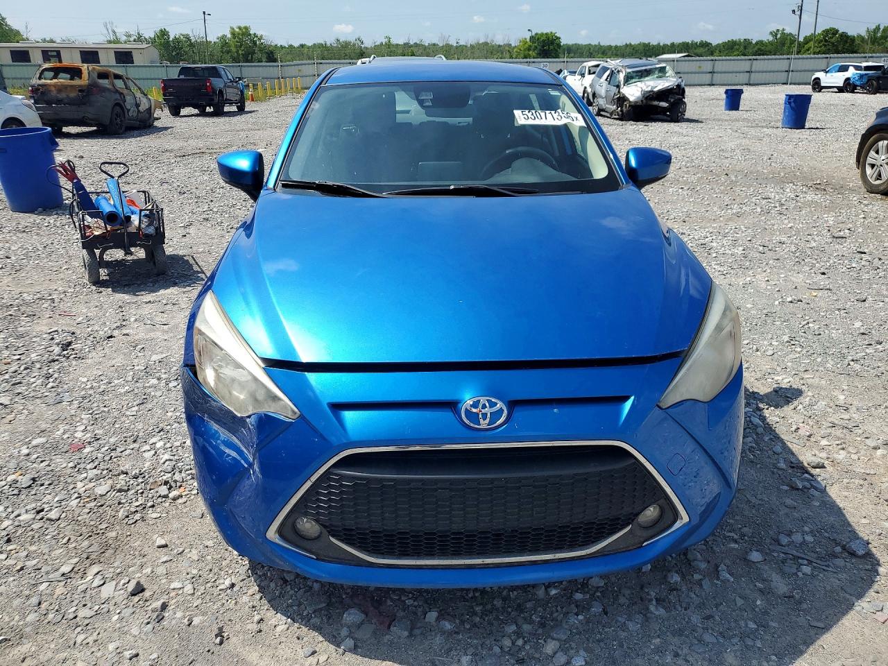 2019 Toyota Yaris Le Blue vin: 3MYDLBYV8KY518808