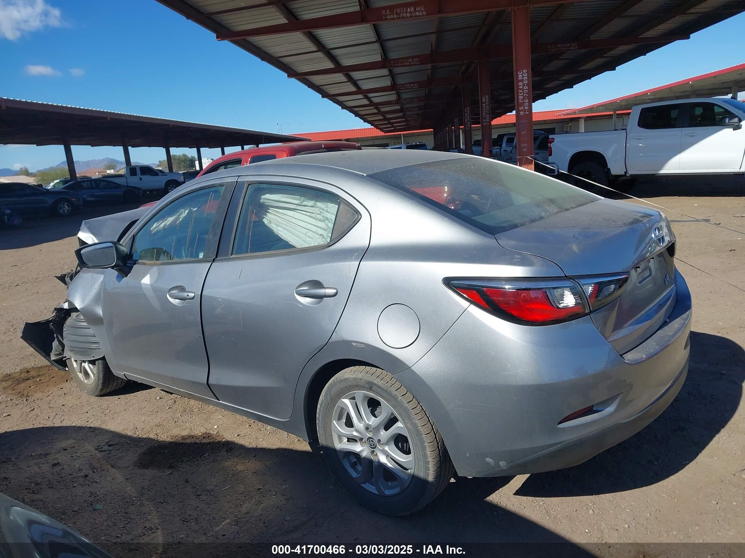 2016 Scion Ia   Gray vin: 3MYDLBZV3GY141777