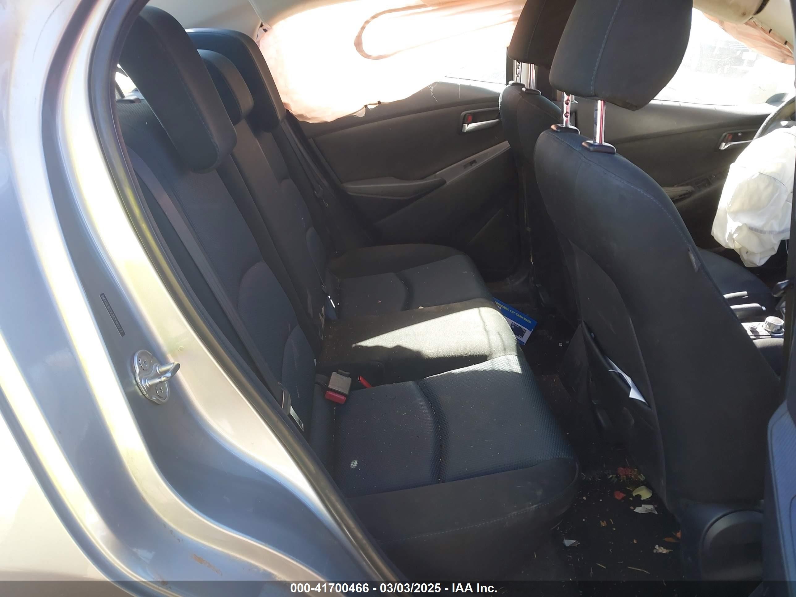2016 Scion Ia   Gray vin: 3MYDLBZV3GY141777