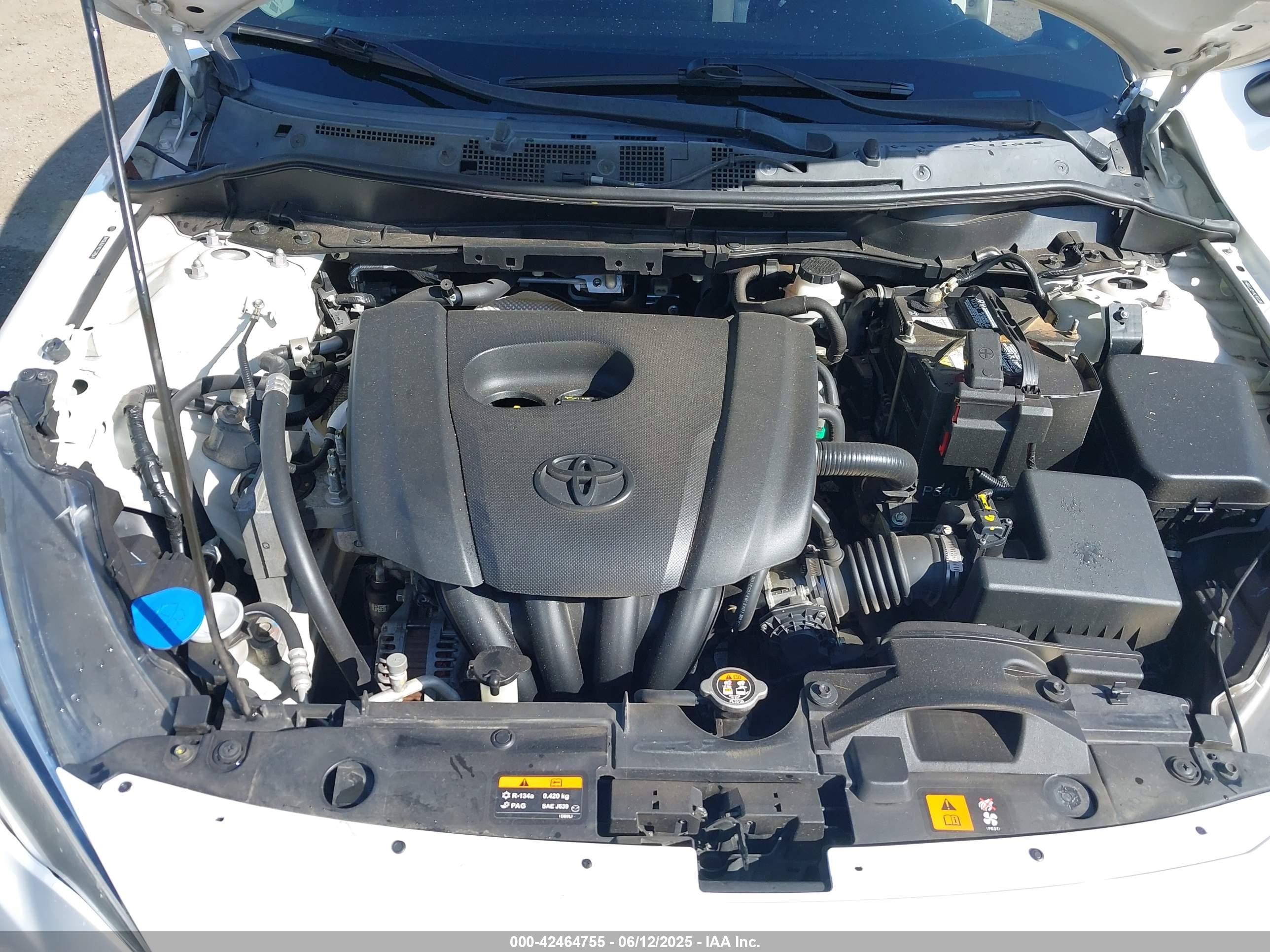 2016 Scion Ia   Белый vin: 3MYDLBZV4GY138564