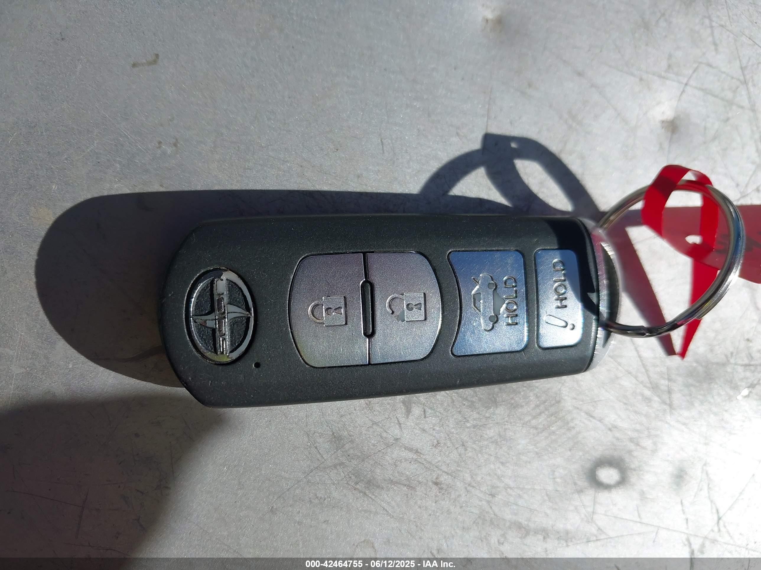 2016 Scion Ia   Белый vin: 3MYDLBZV4GY138564