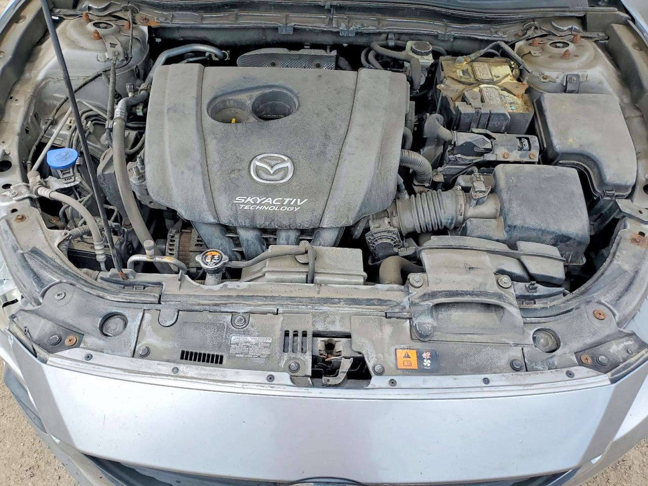 2015 Mazda 3 Sport Silver vin: 3MZBM1K71FM223745