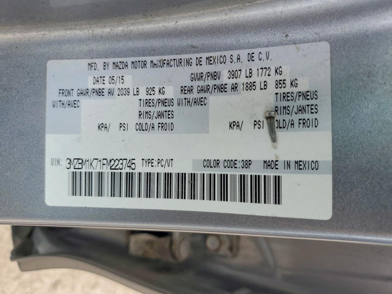 2015 Mazda 3 Sport Silver vin: 3MZBM1K71FM223745