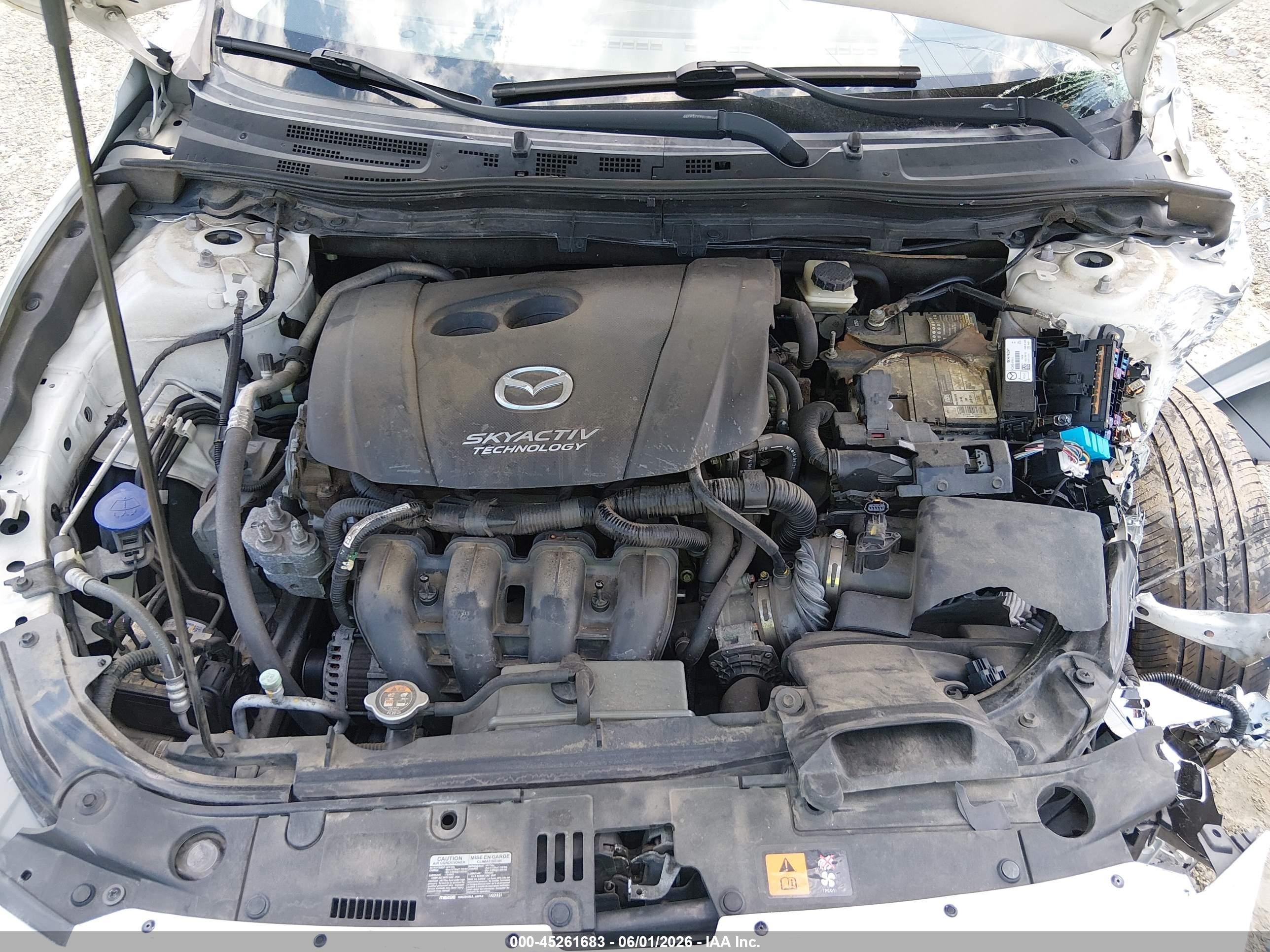 2015 Mazda Mazda3 I Sport Белый vin: 3MZBM1K72FM153317