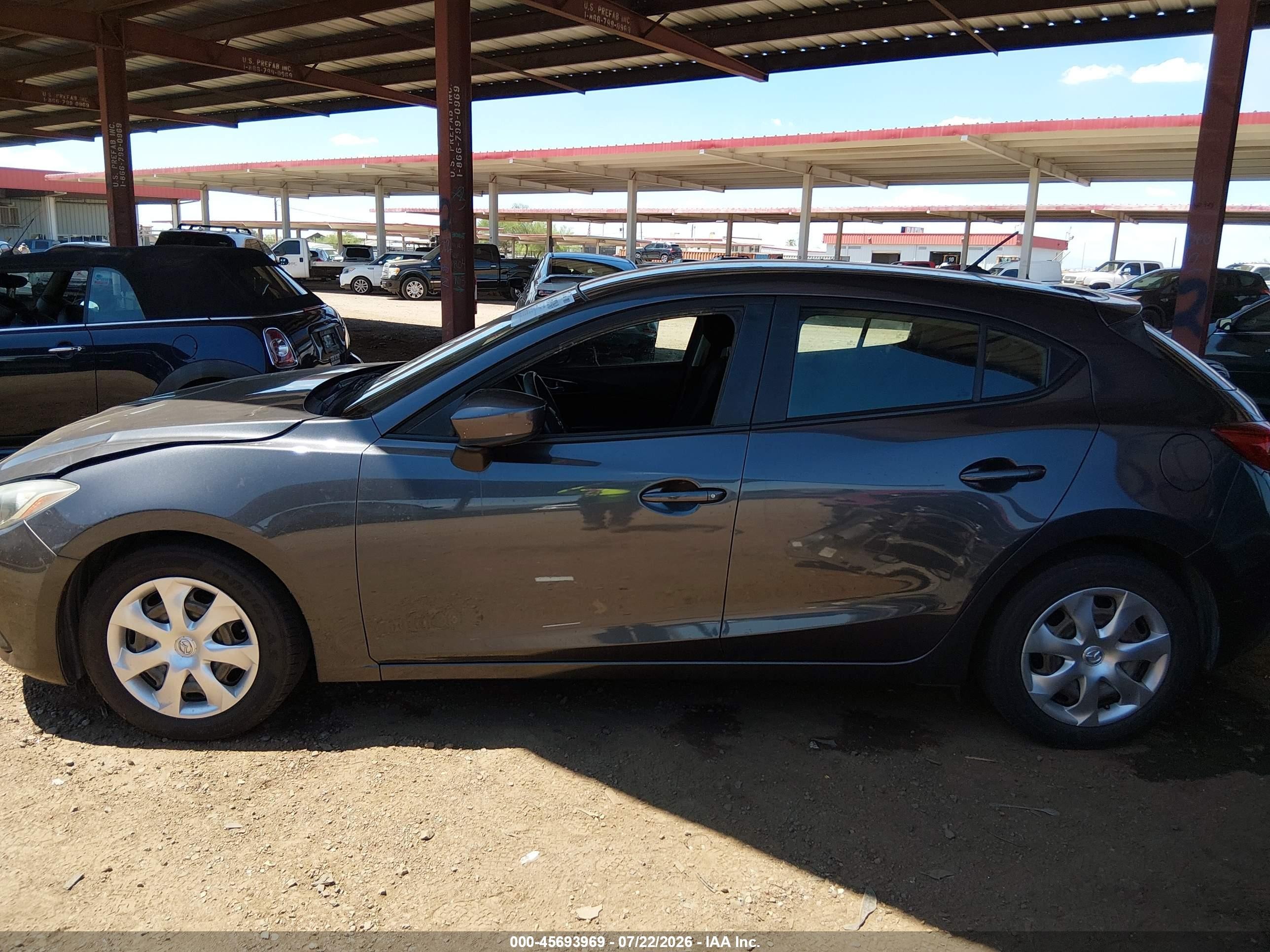 2015 Mazda Mazda3 I Sport Gray vin: 3MZBM1K72FM224550