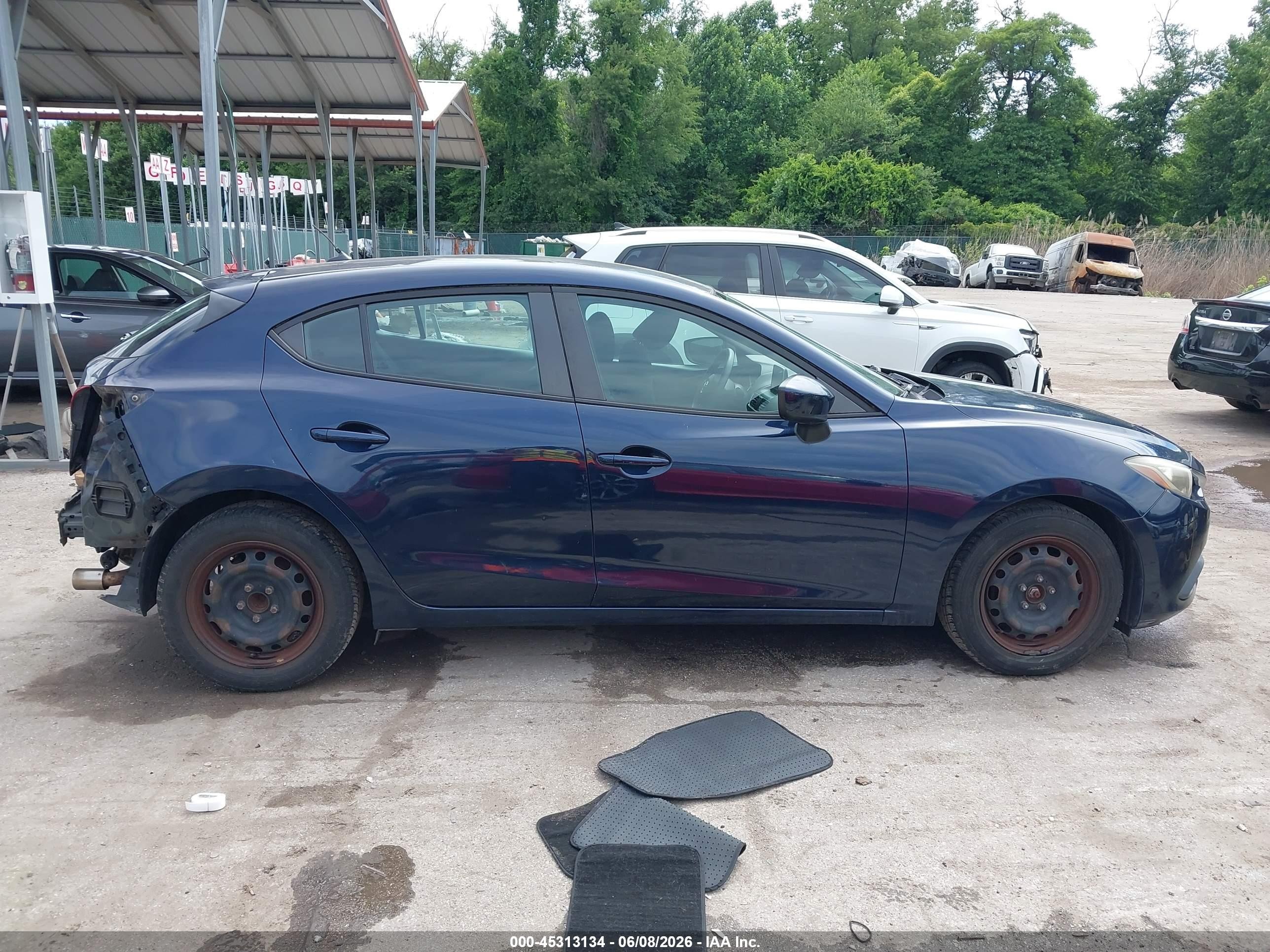 2015 Mazda Mazda3 I Sport Blue vin: 3MZBM1K73FM174564