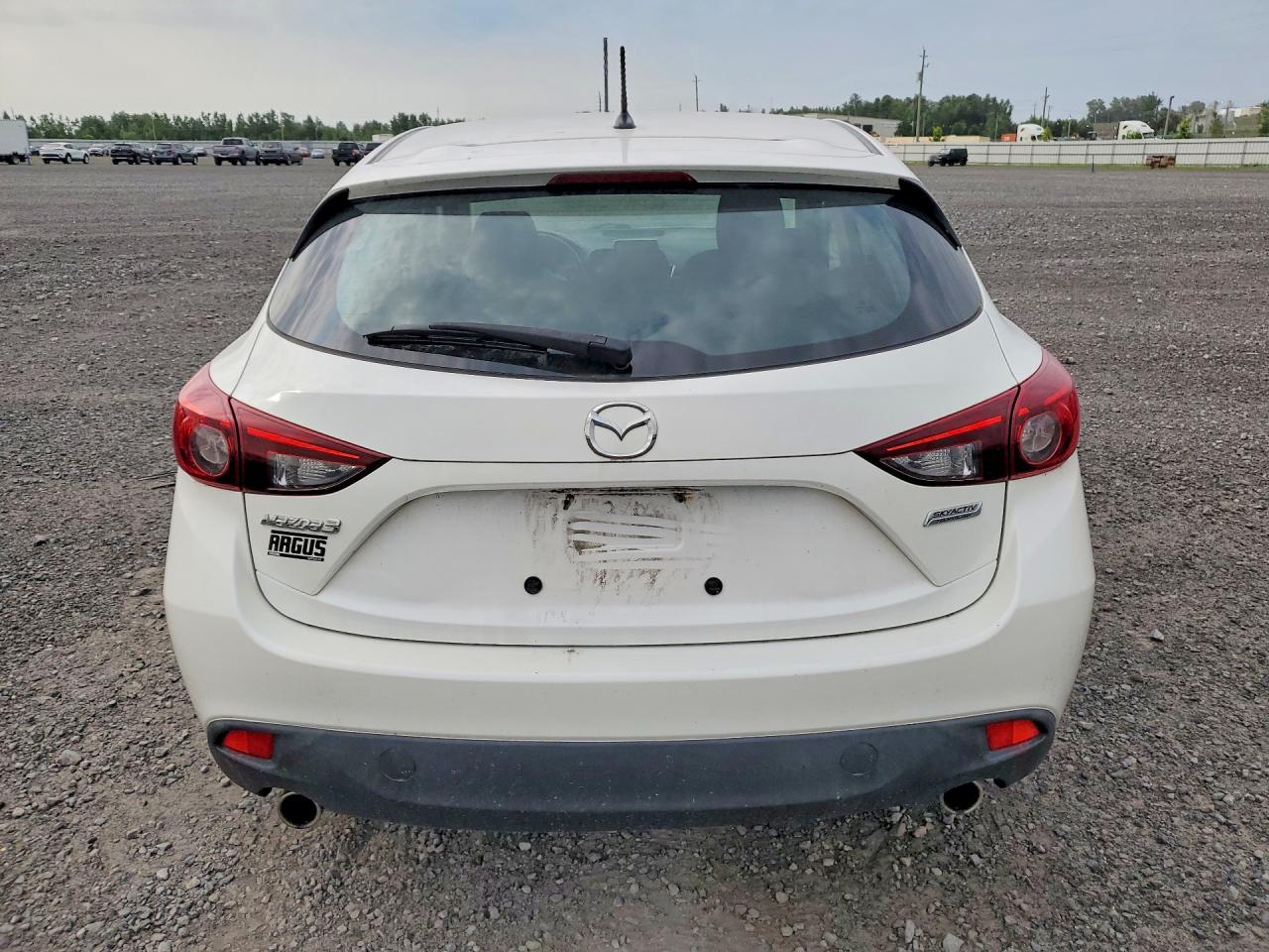 2014 Mazda 3 Hatchback White vin: 3MZBM1K77EM112423