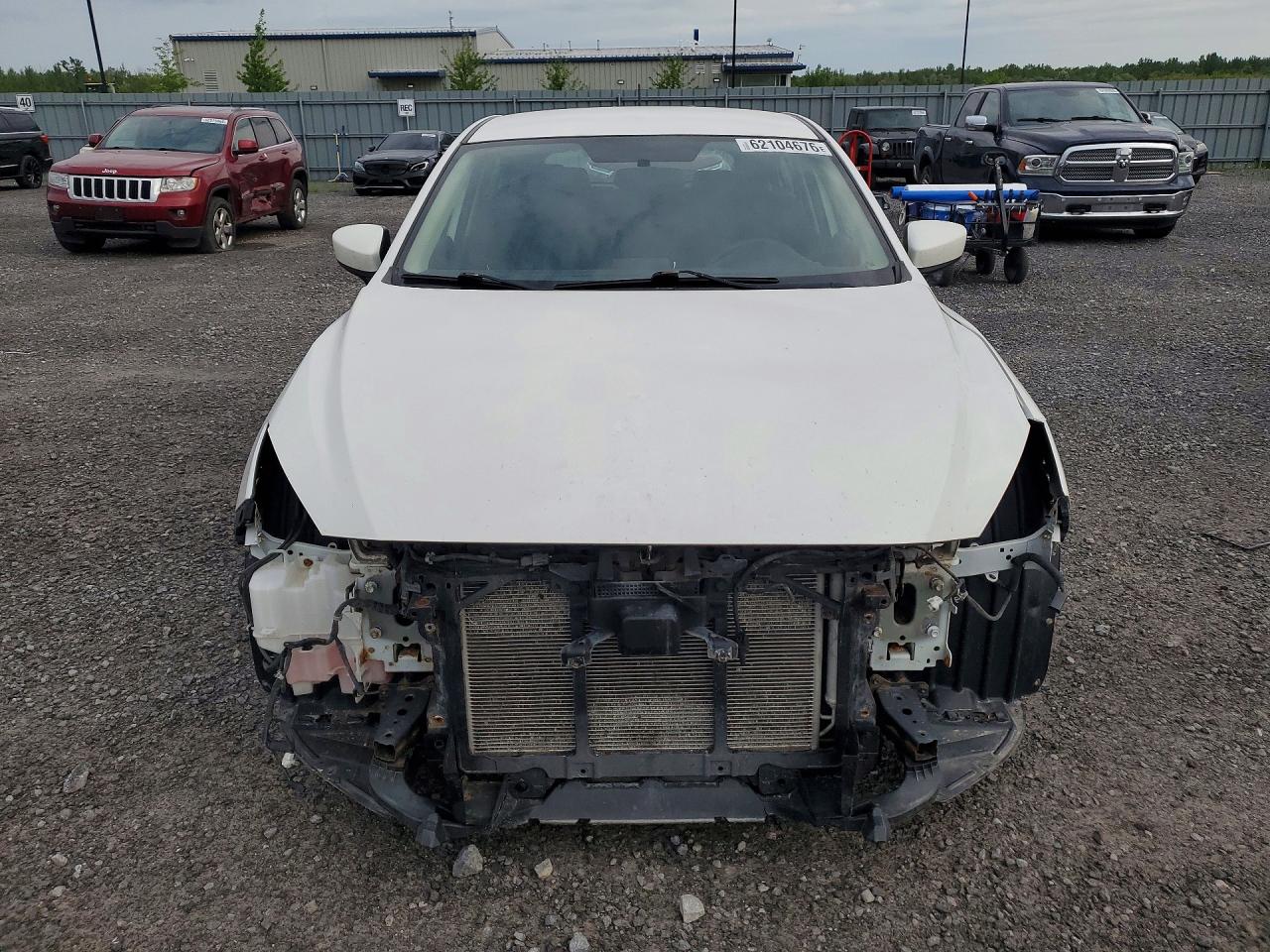 2014 Mazda 3 Hatchback White vin: 3MZBM1K77EM112423