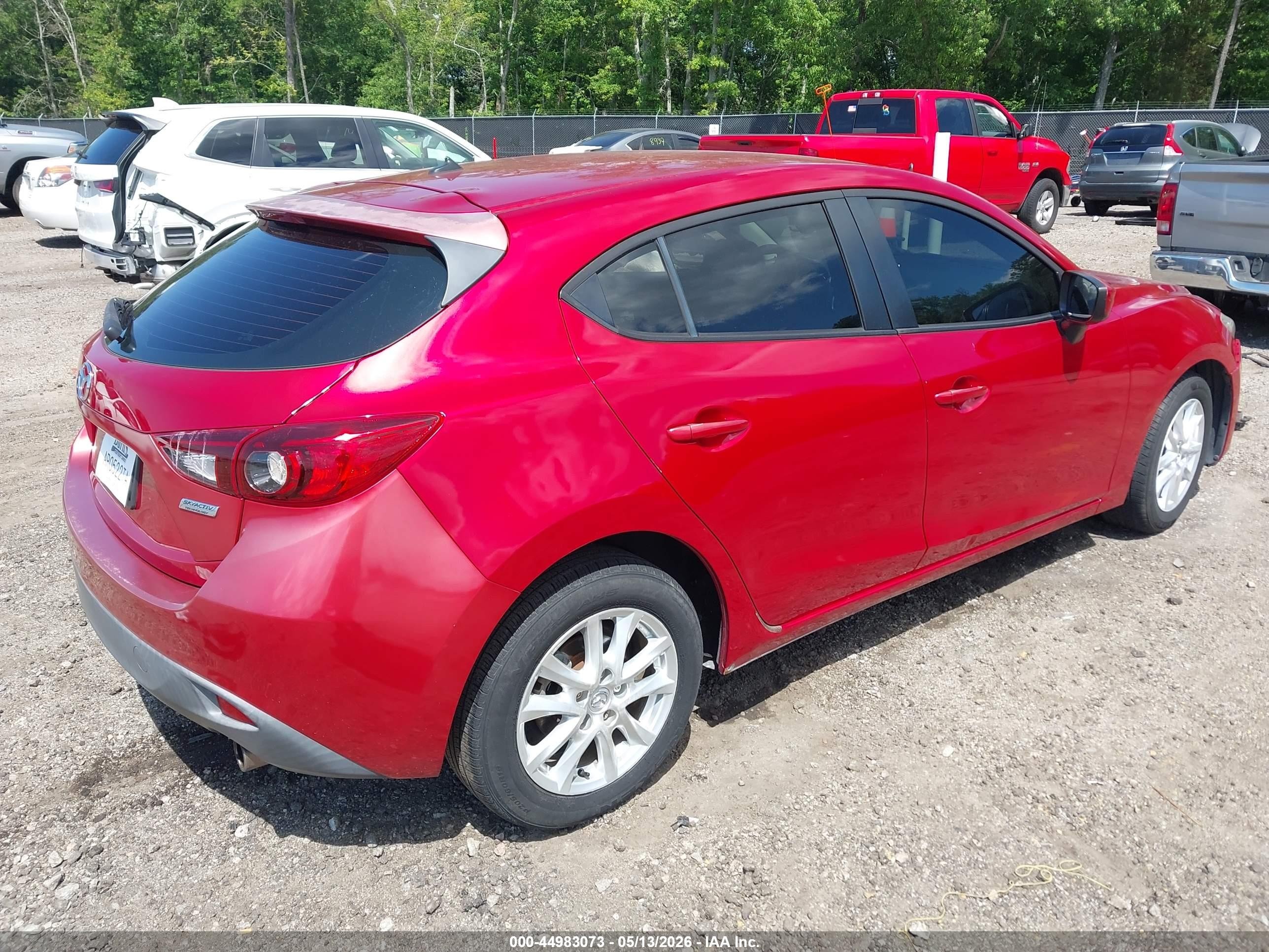 2015 Mazda Mazda3 I Sport Red vin: 3MZBM1K78FM177475