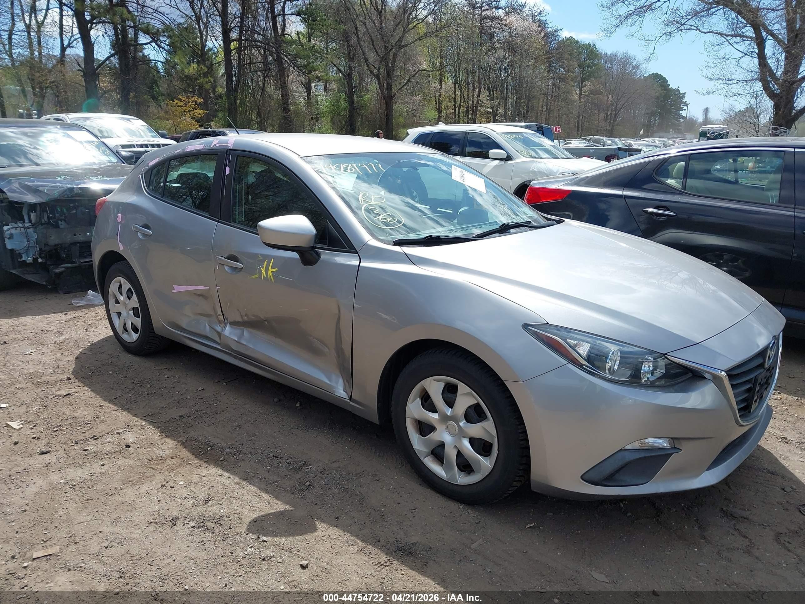 2015 Mazda Mazda3 I Sport Gray vin: 3MZBM1K79FM195757