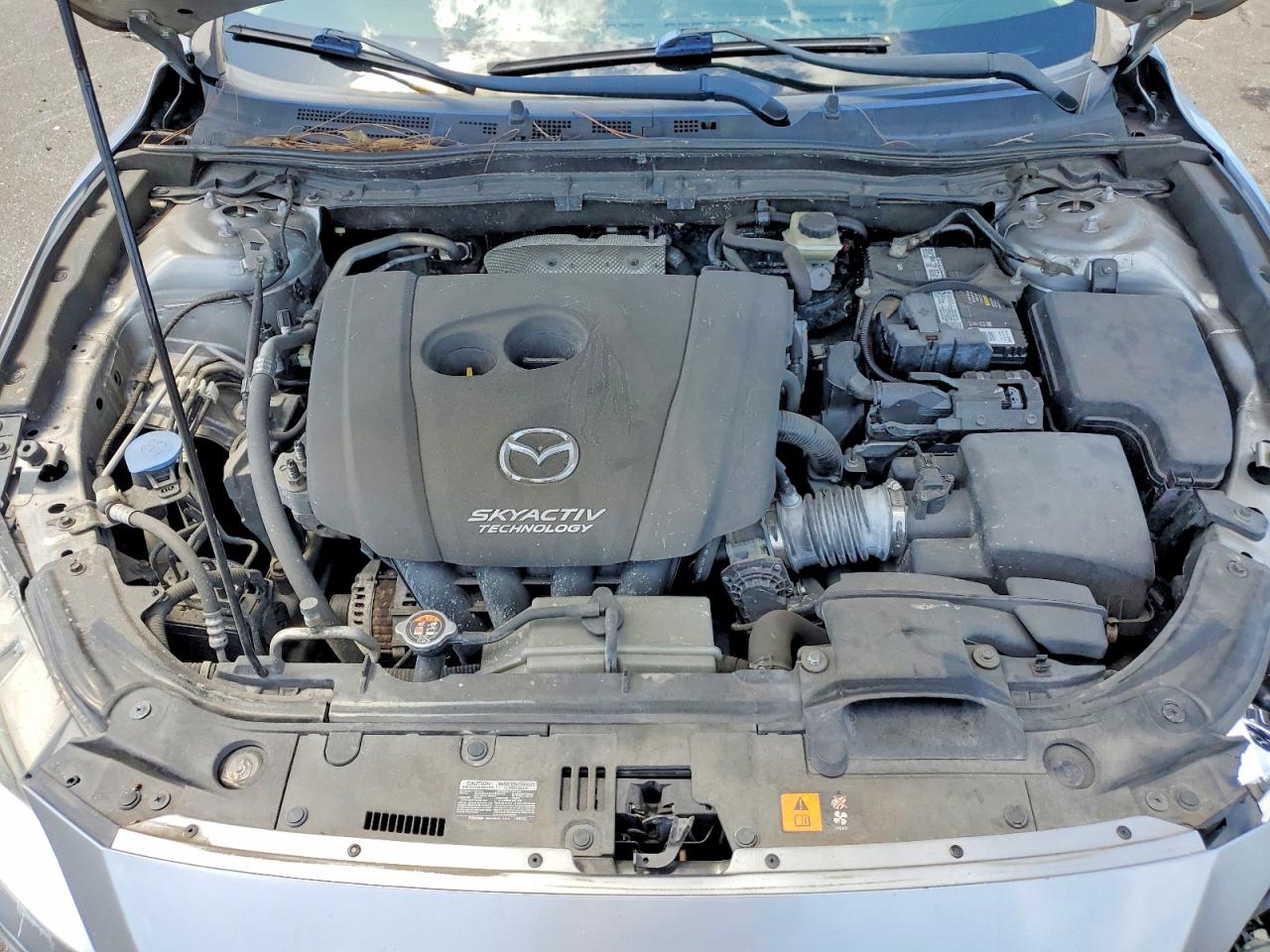 2015 Mazda 3 Sport Silver vin: 3MZBM1K79FM208216