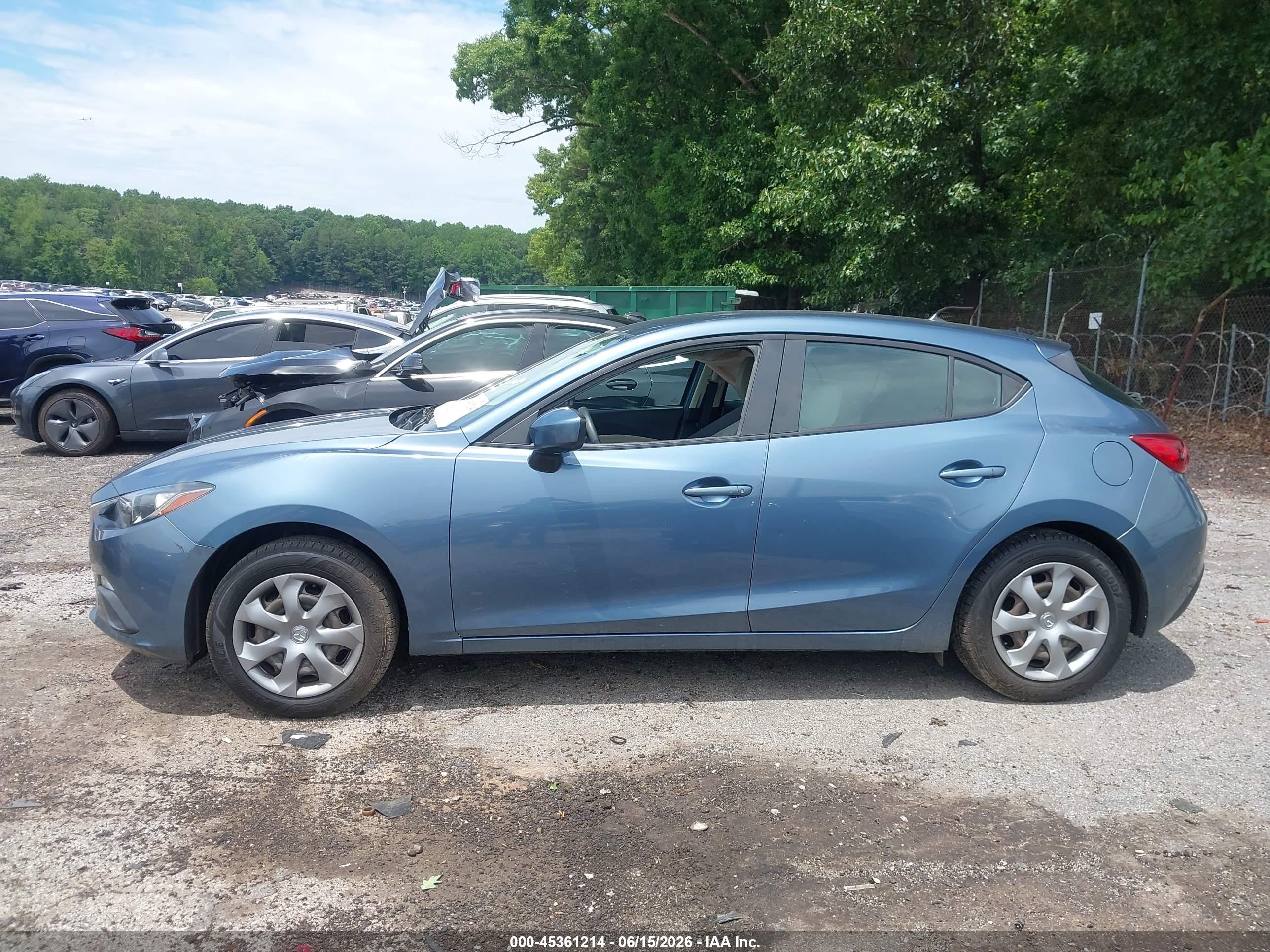 2015 Mazda Mazda3 I Sport Blue vin: 3MZBM1K7XFM126477