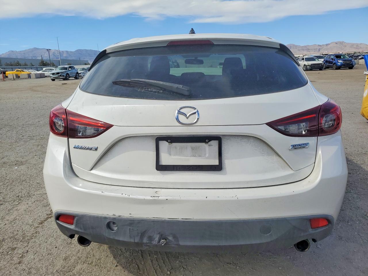 2015 Mazda 3 Sport White vin: 3MZBM1K7XFM226434