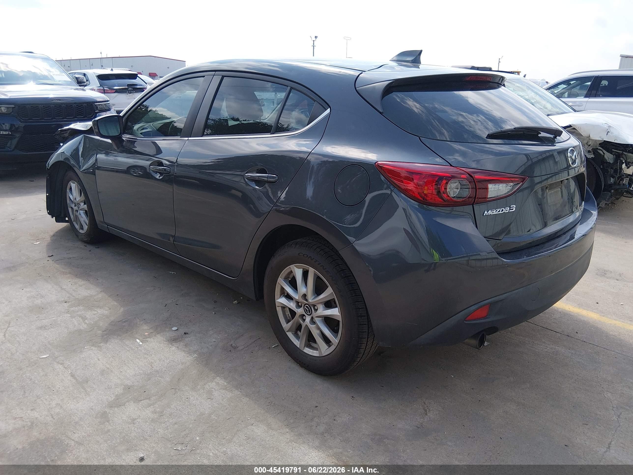 2015 Mazda Mazda3 I Touring Gray vin: 3MZBM1L70FM144291