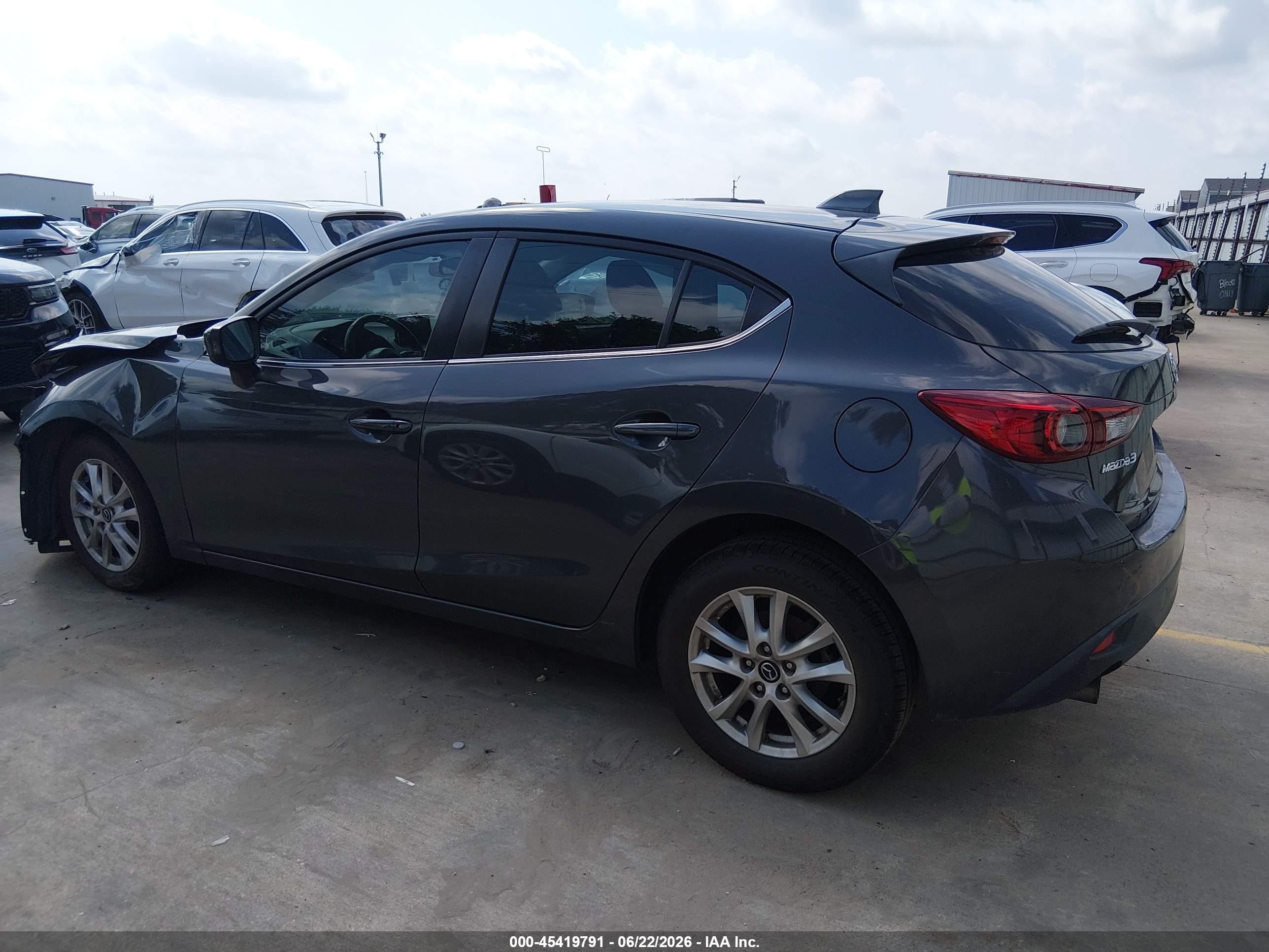 2015 Mazda Mazda3 I Touring Gray vin: 3MZBM1L70FM144291