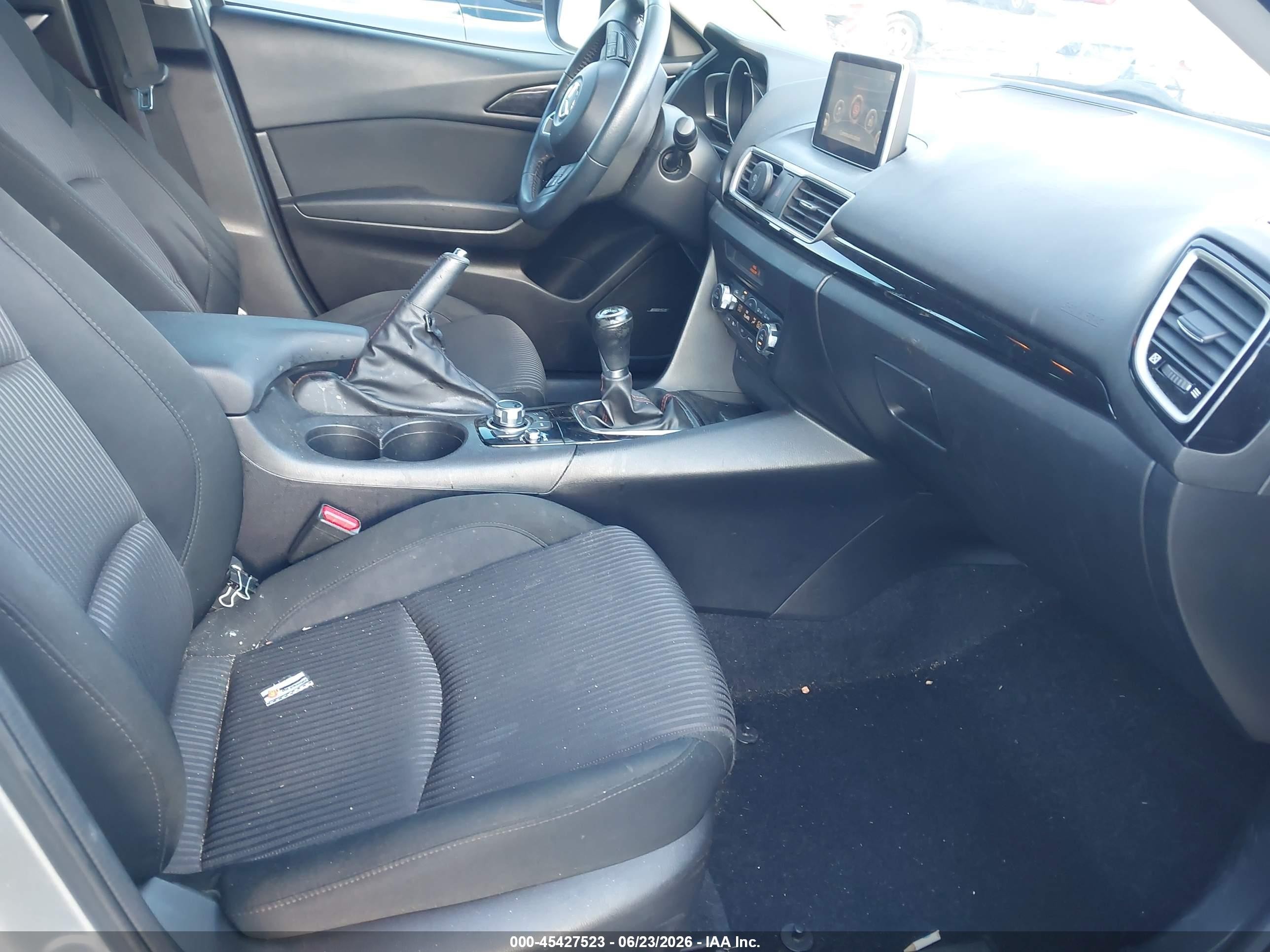 2015 Mazda Mazda3 I Touring Silver vin: 3MZBM1L70FM174844
