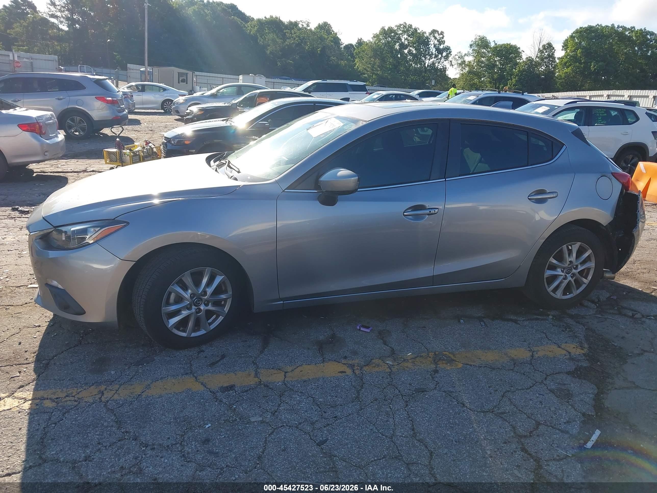 2015 Mazda Mazda3 I Touring Silver vin: 3MZBM1L70FM174844