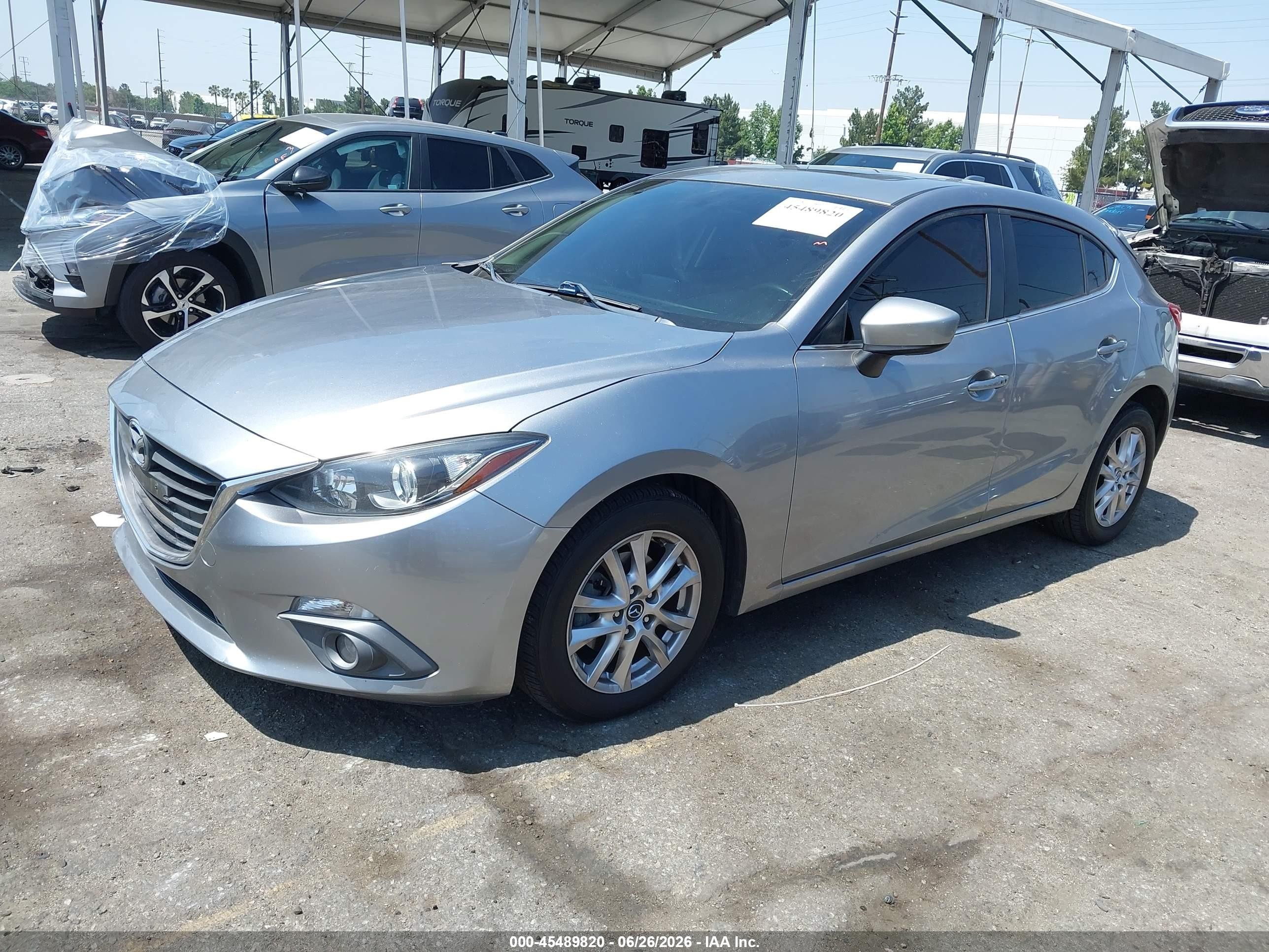 2015 Mazda Mazda3 I Touring Silver vin: 3MZBM1L71FM146583
