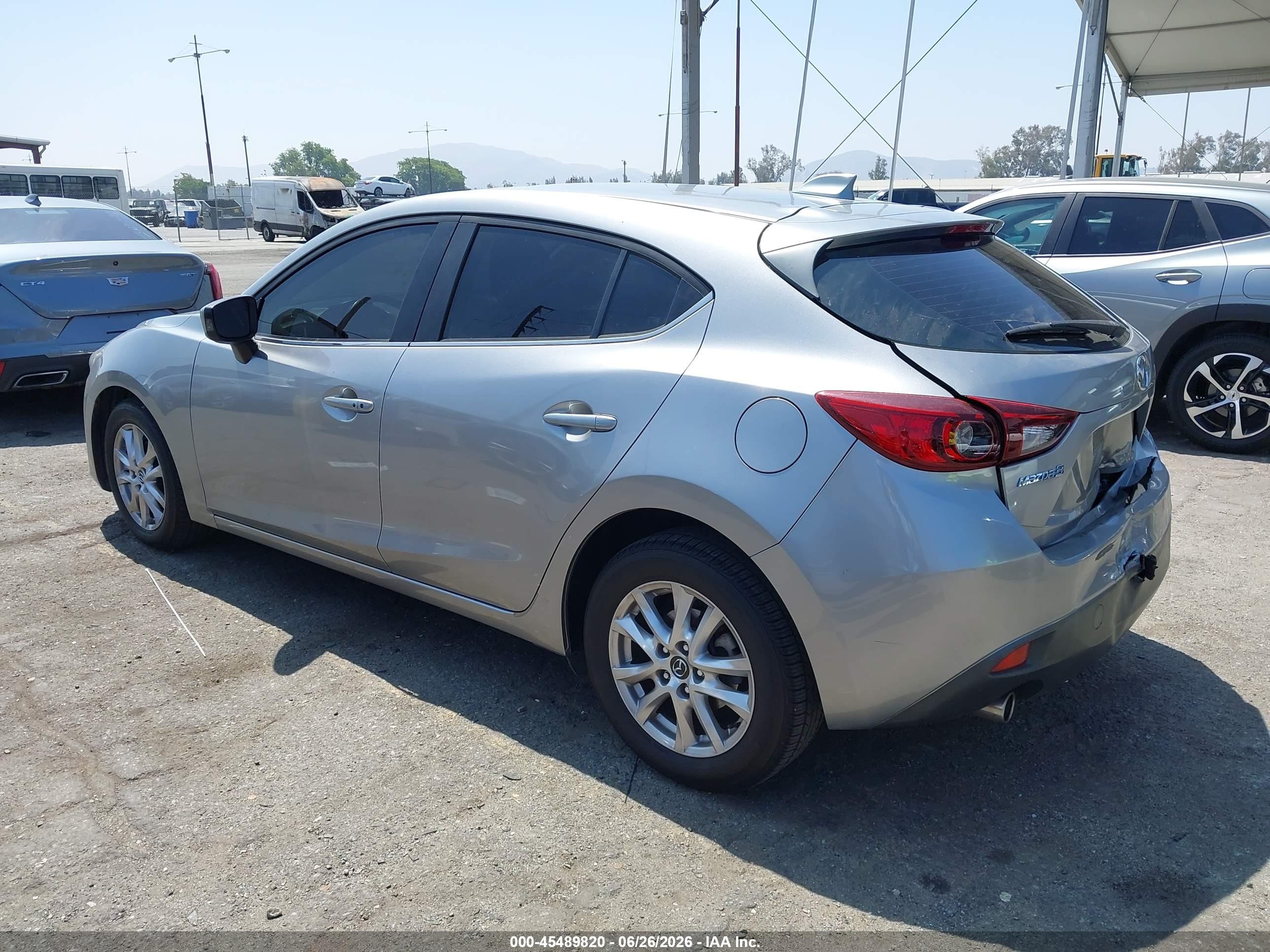2015 Mazda Mazda3 I Touring Silver vin: 3MZBM1L71FM146583