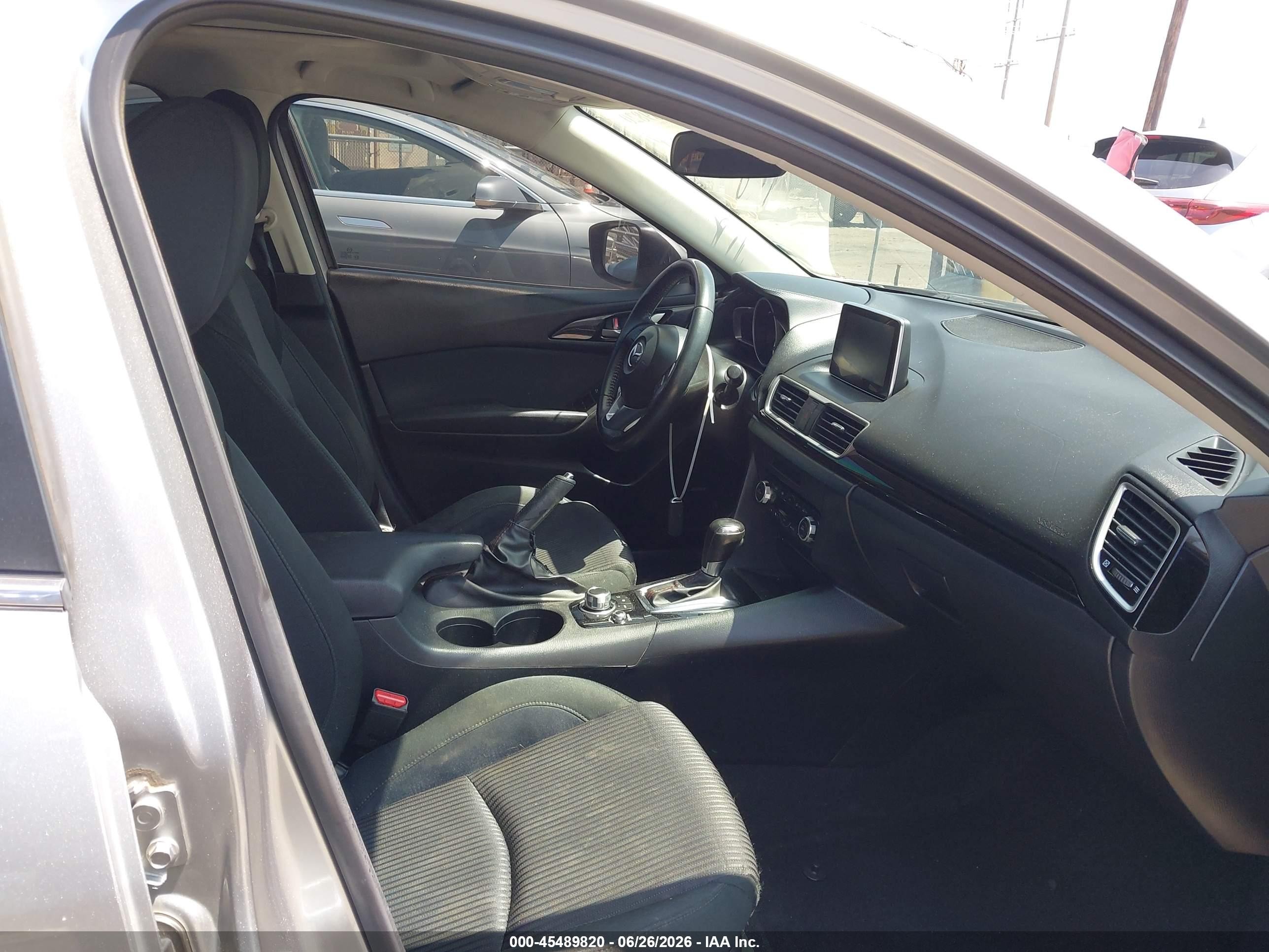 2015 Mazda Mazda3 I Touring Silver vin: 3MZBM1L71FM146583