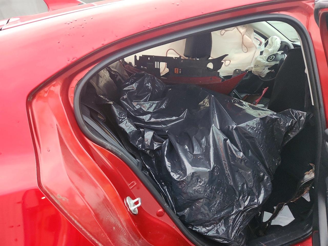 2015 Mazda 3 Touring Red vin: 3MZBM1L72FM154577