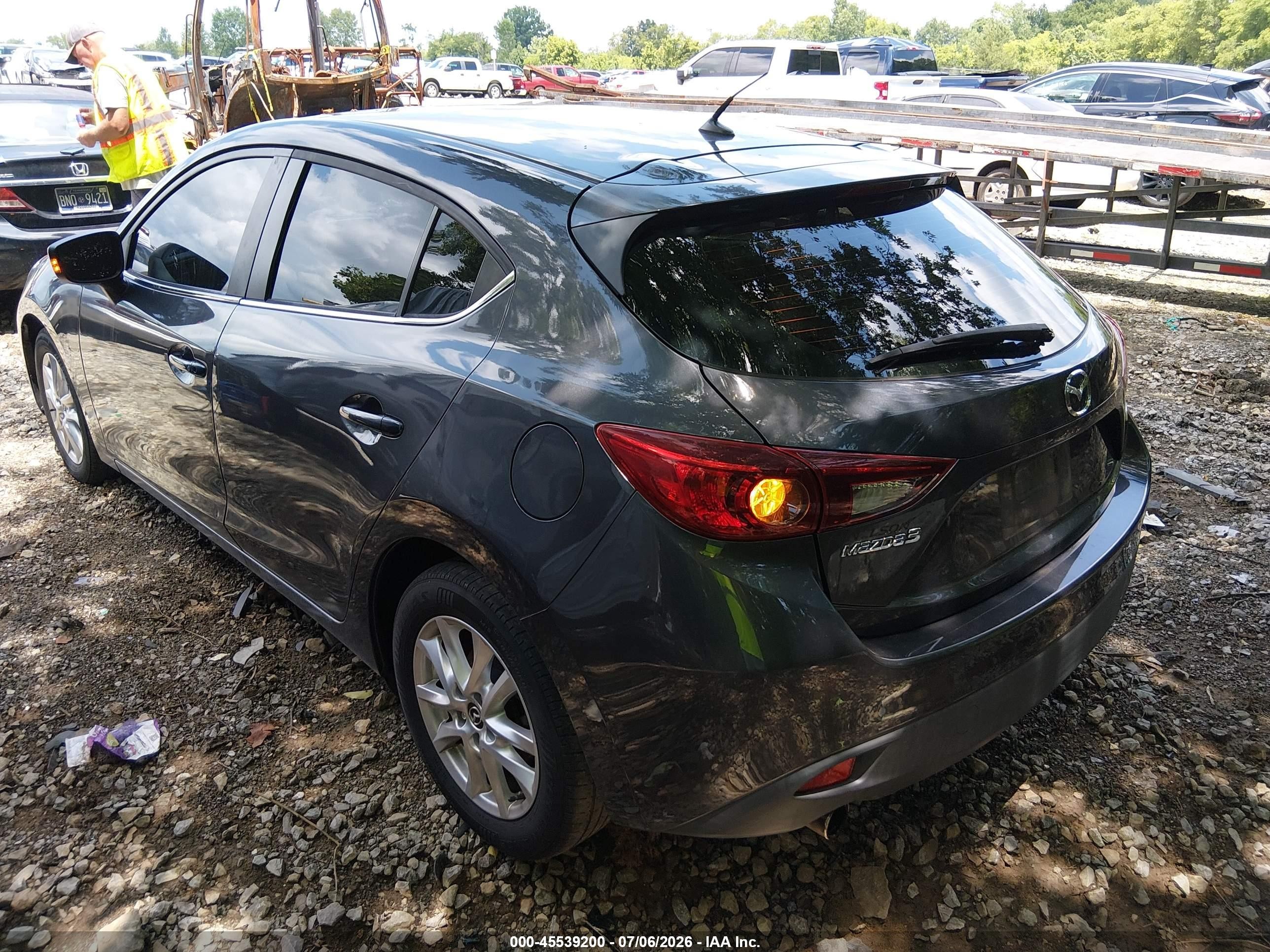 2015 Mazda Mazda3   Gray vin: 3MZBM1L72FM207634
