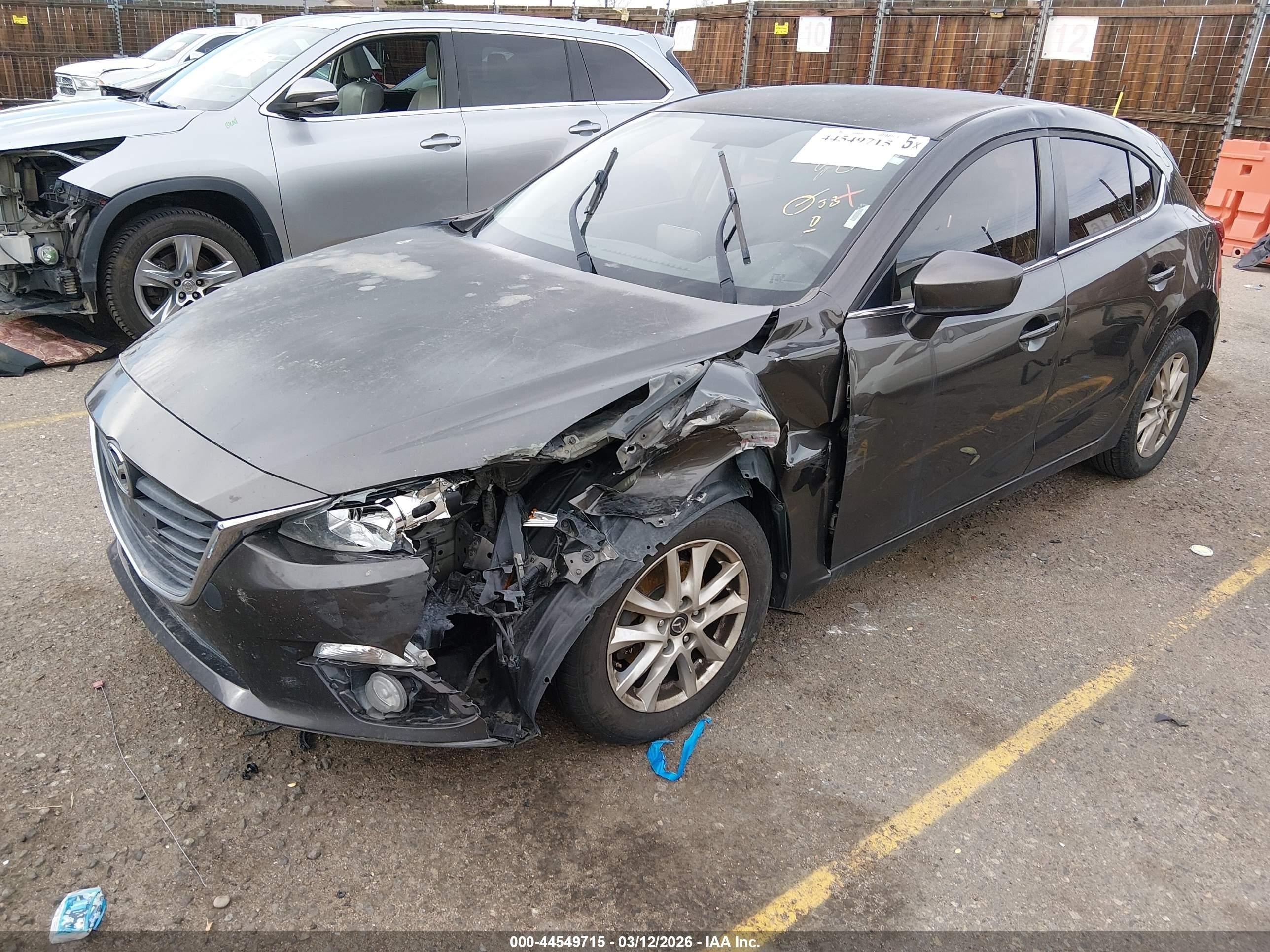 2015 Mazda Mazda3 I Touring Черный vin: 3MZBM1L72FM219735
