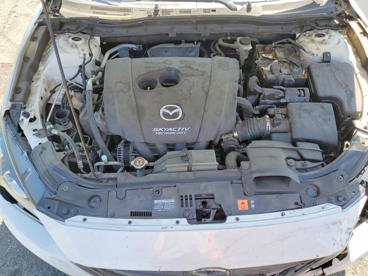 2015 Mazda 3 Touring White vin: 3MZBM1L73FM151252