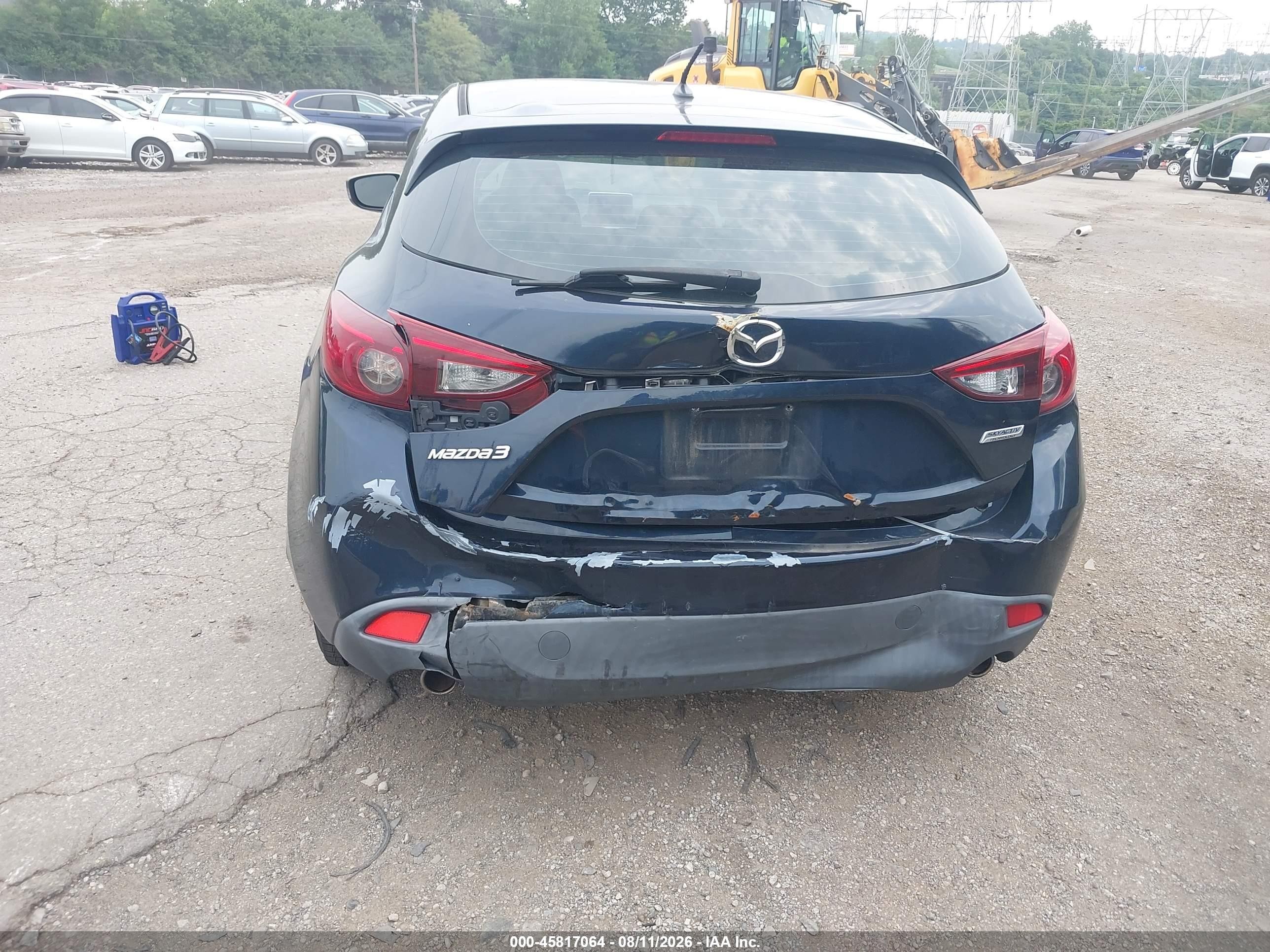 2015 Mazda Mazda3 I Touring Dark Blue vin: 3MZBM1L73FM182825
