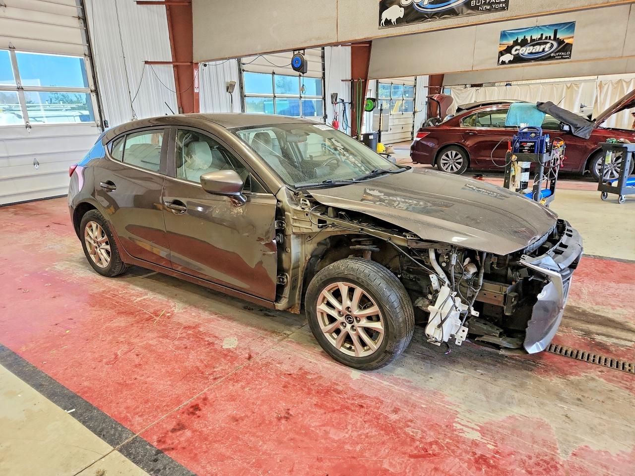 2015 Mazda 3 Touring Gray vin: 3MZBM1L75FM148207