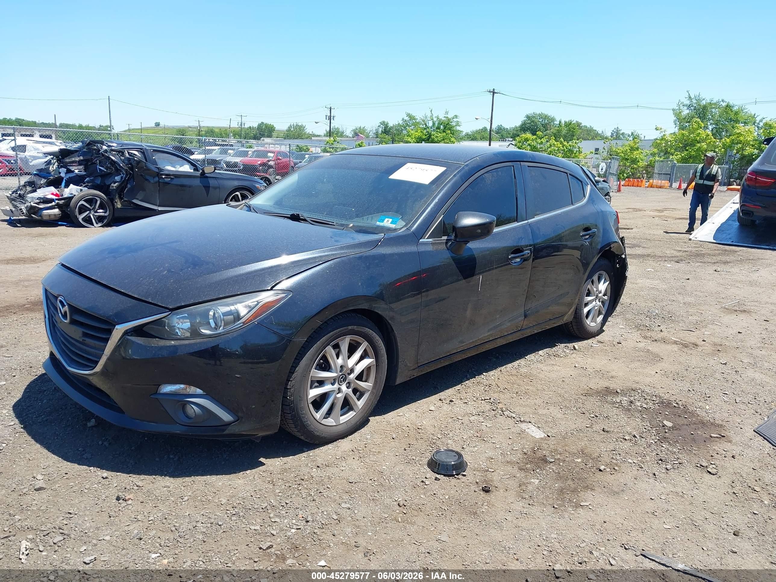 2015 Mazda Mazda3 I Touring Черный vin: 3MZBM1L75FM184494
