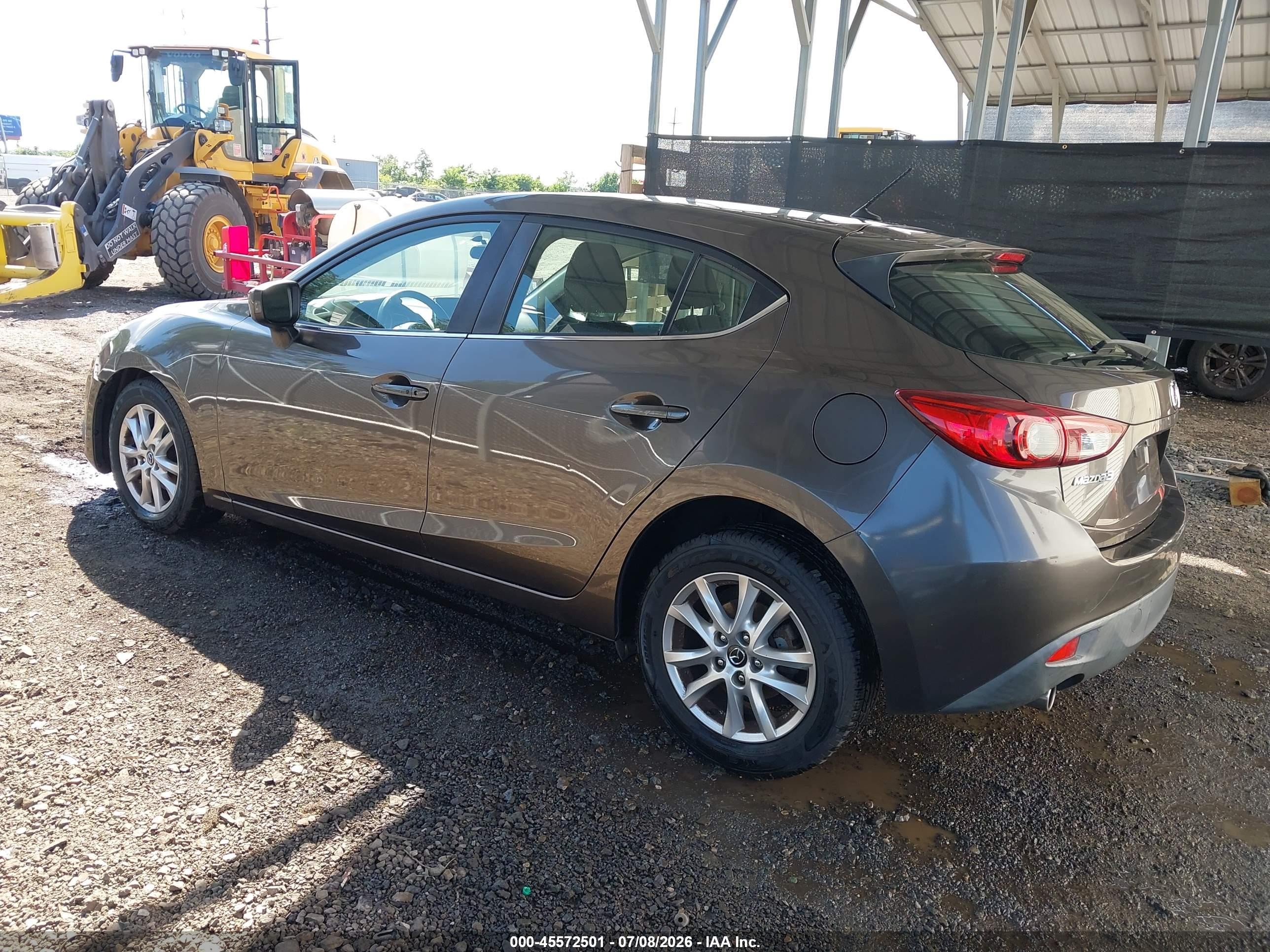 2015 Mazda Mazda3 I Touring Brown vin: 3MZBM1L75FM192725