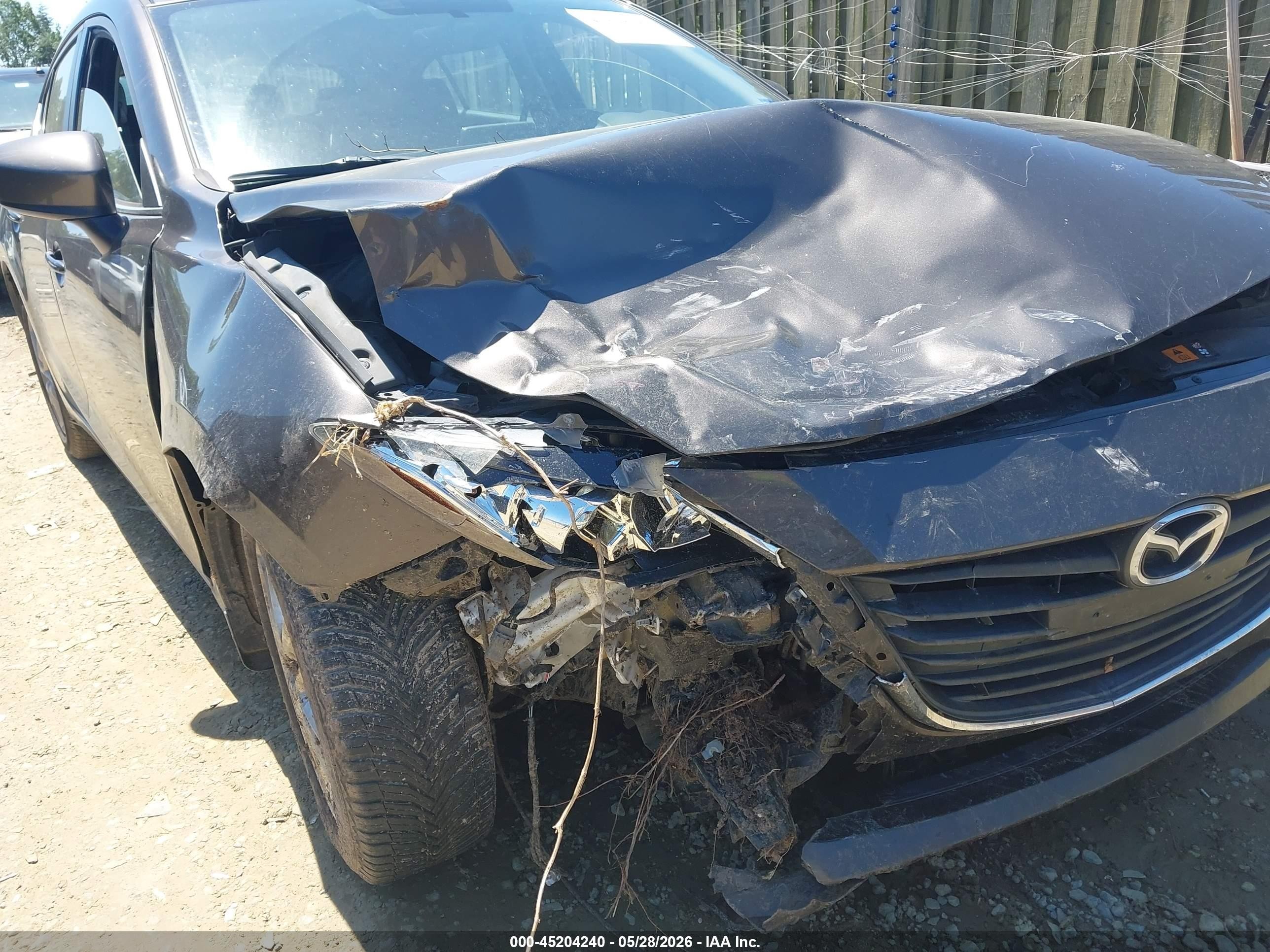 2015 Mazda Mazda3 I Touring Серый vin: 3MZBM1L76FM229796