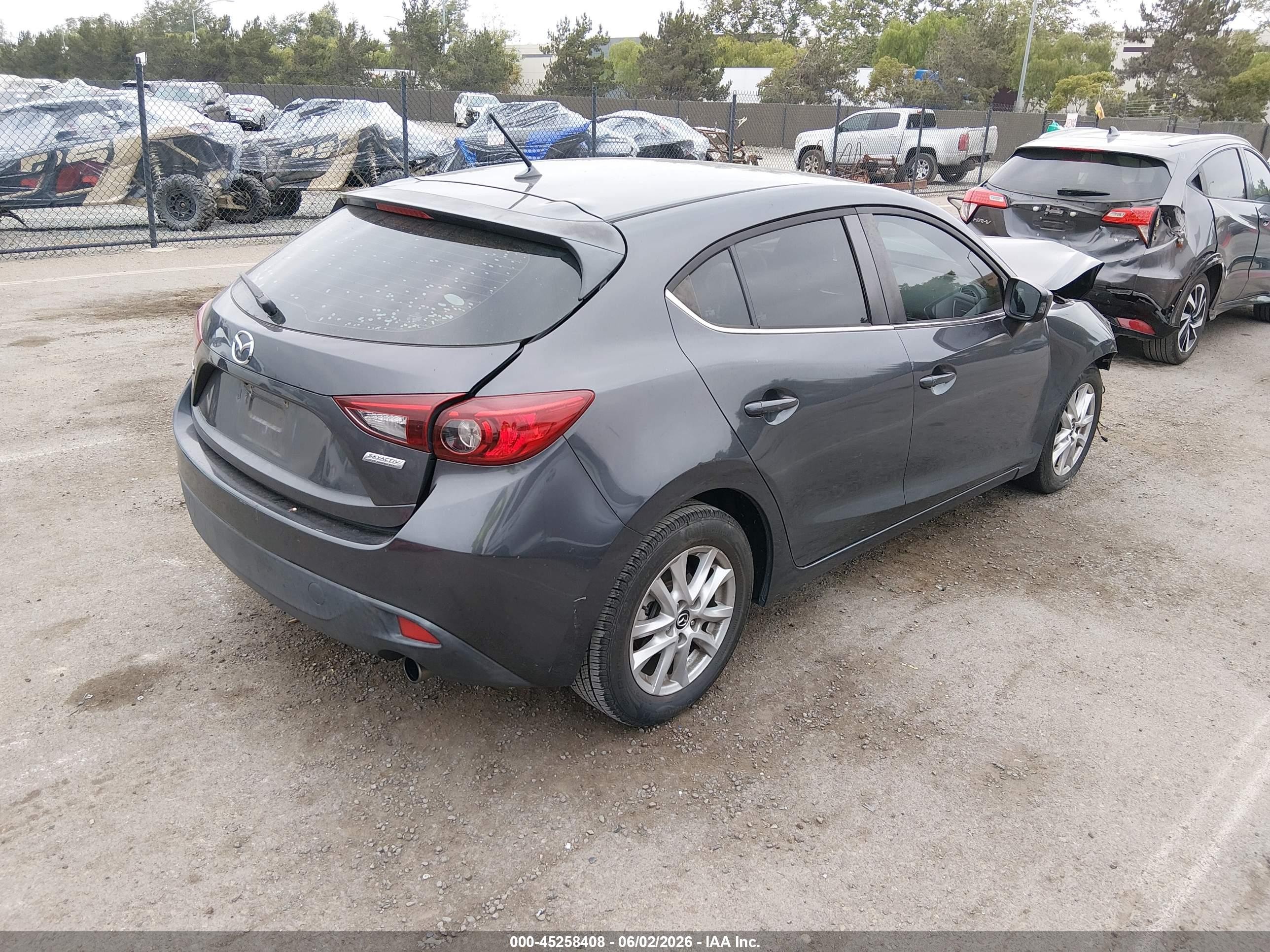 2015 Mazda Mazda3 I Touring Серый vin: 3MZBM1L76FM231063